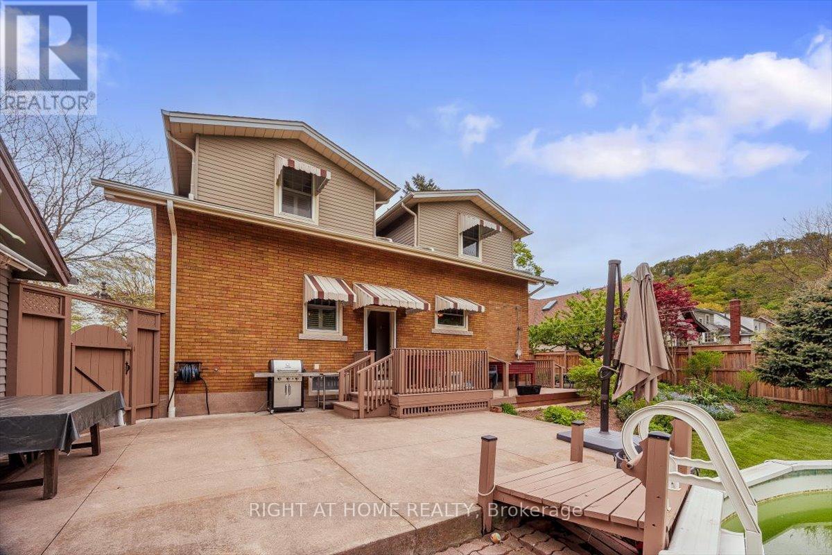 16 Nelles Boulevard, Grimsby, Ontario  L3M 3R1 - Photo 31 - X12422536