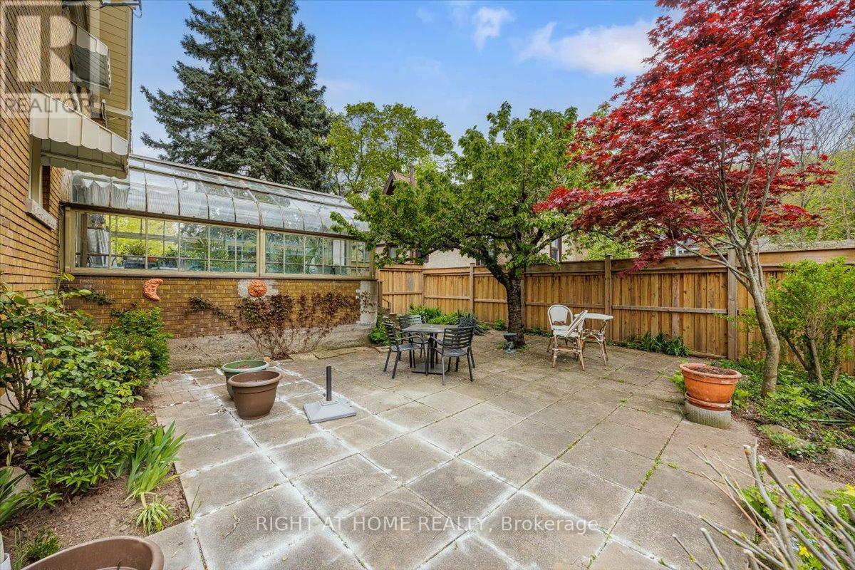 16 Nelles Boulevard, Grimsby, Ontario  L3M 3R1 - Photo 32 - X12422536
