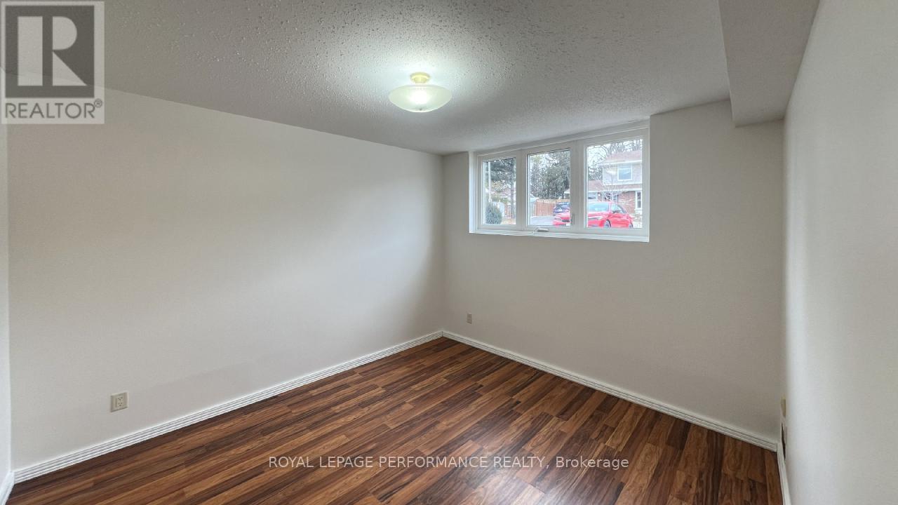1394 Plumber Avenue, Ottawa, Ontario  K1K 4A9 - Photo 21 - X12422576