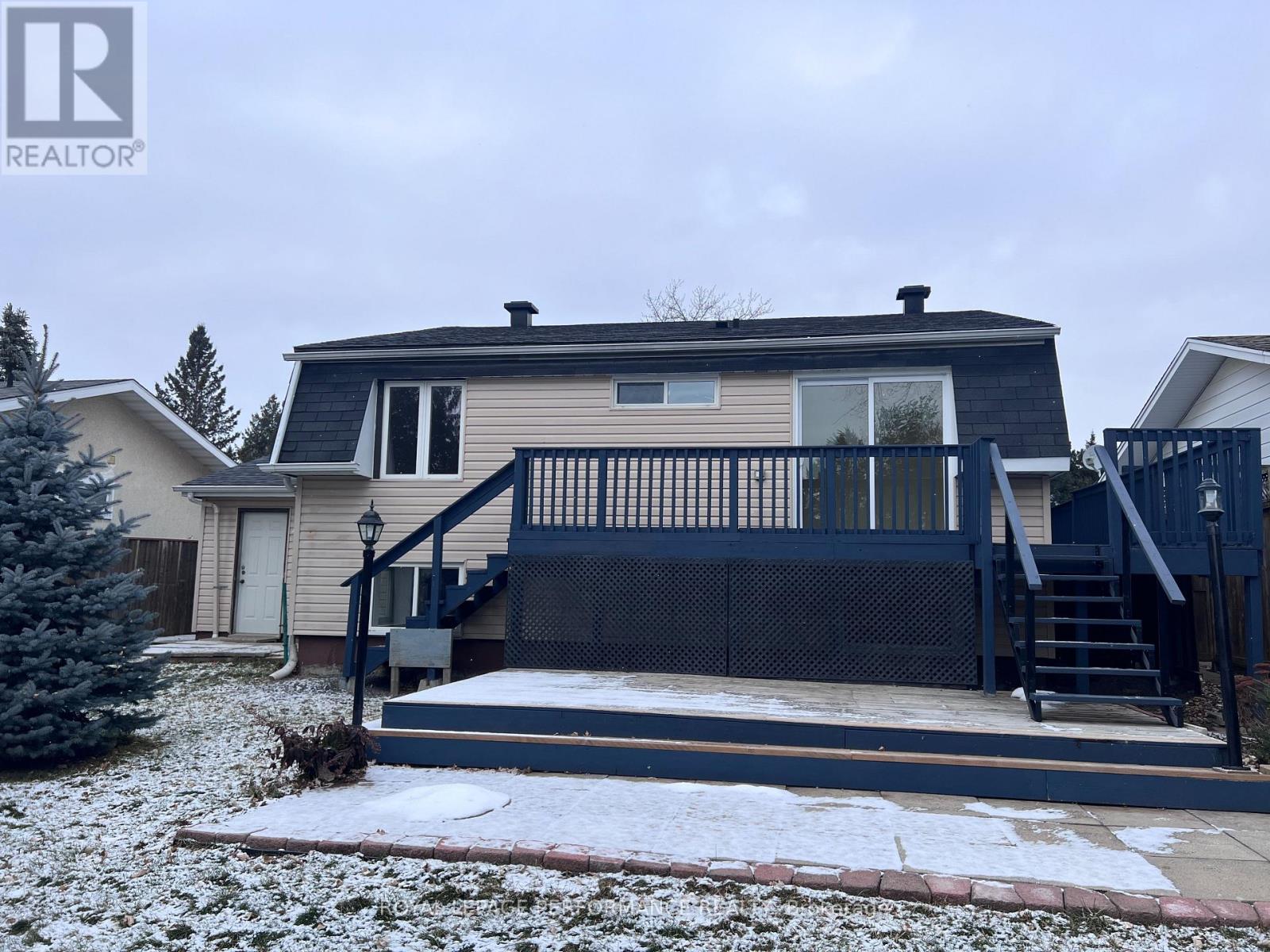 1394 Plumber Avenue, Ottawa, Ontario  K1K 4A9 - Photo 23 - X12422576