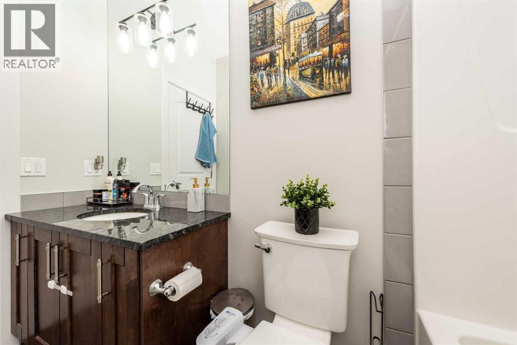 239 Ravenscroft Green Se, Airdrie, Alberta  T4A 0h2 - Photo 33 - A2259514