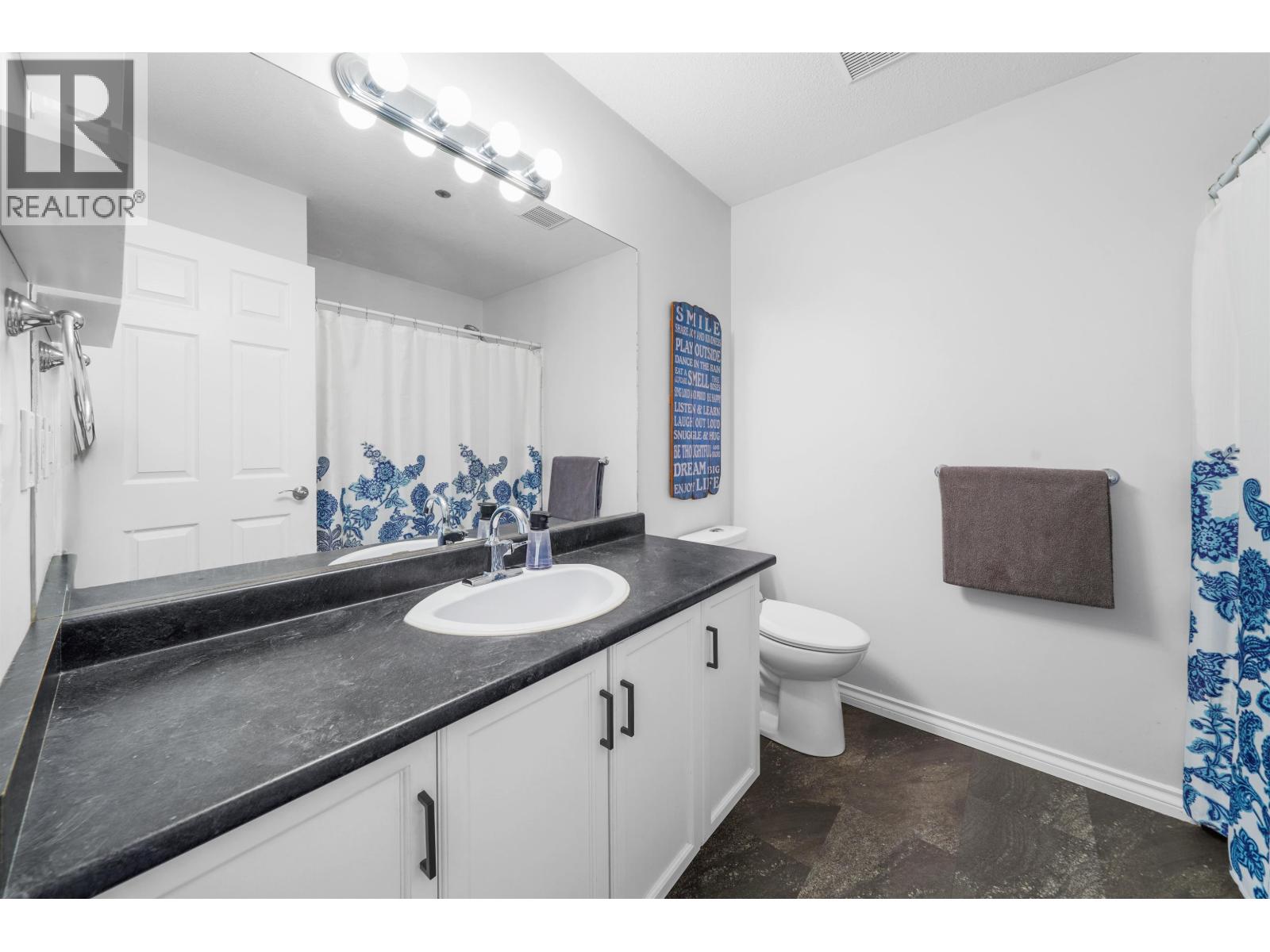 405 2335 Whyte Avenue, Port Coquitlam, British Columbia  V3C 2A3 - Photo 17 - R3051389