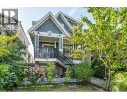 <div class="price">$1,699,999</div> 216 Hume Street, New Westminster<br><div style="margin-bottom:8px;"><small>Macdonald Realty Westmar</small></div><div class='bed_bath'>5 Bed | 6 Bath</div>