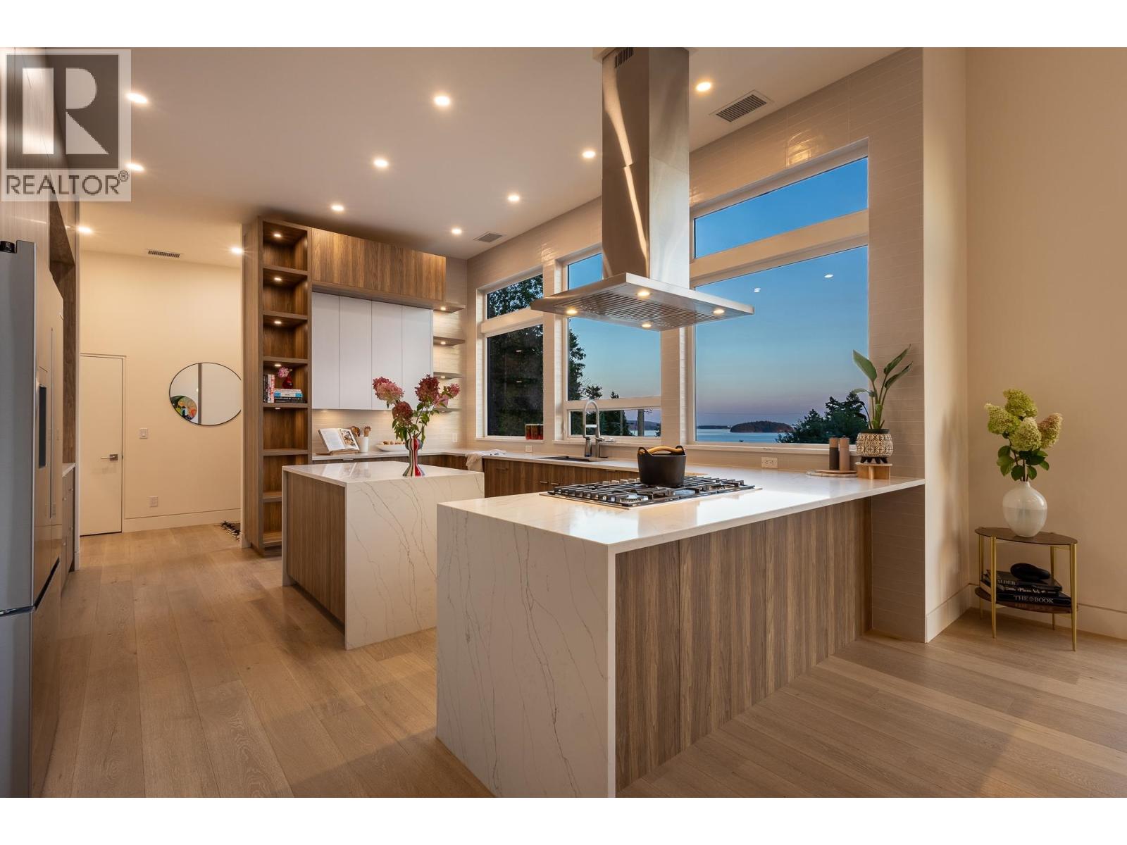 980 Gower Point Road, Gibsons, British Columbia  V0N 1V3 - Photo 35 - R3051488