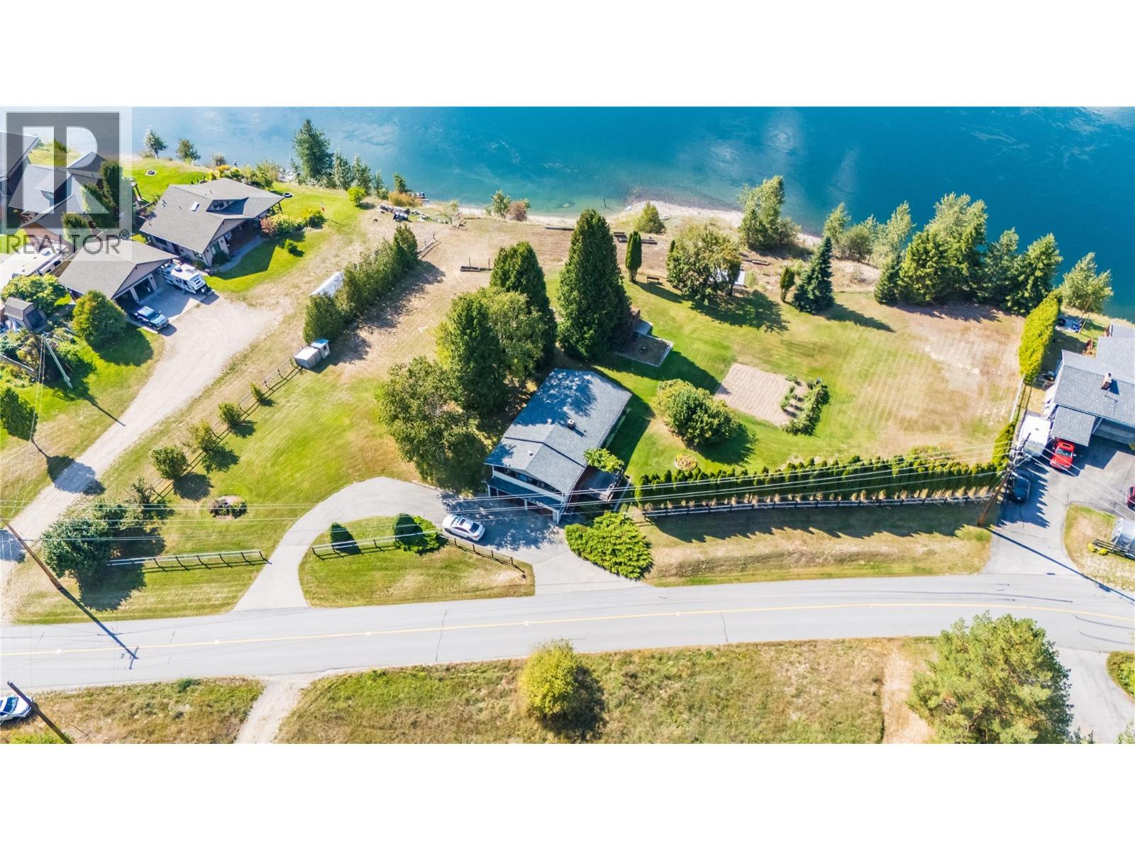 807 Waterloo Road, Ootischenia, British Columbia V1N 4K8 - Photo 7 - 10363749