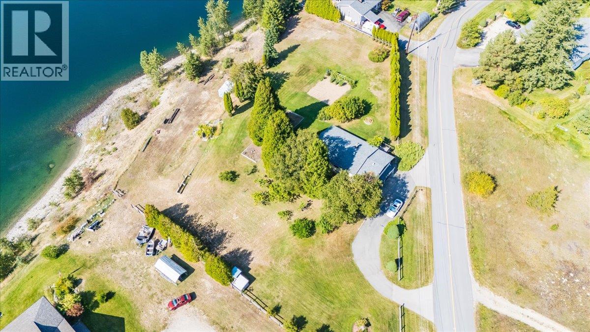 807 Waterloo Road, Ootischenia, British Columbia V1N 4K8 - Photo 57 - 10363749