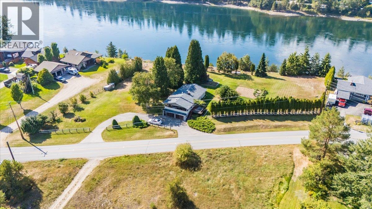 807 Waterloo Road, Ootischenia, British Columbia V1N 4K8 - Photo 51 - 10363749