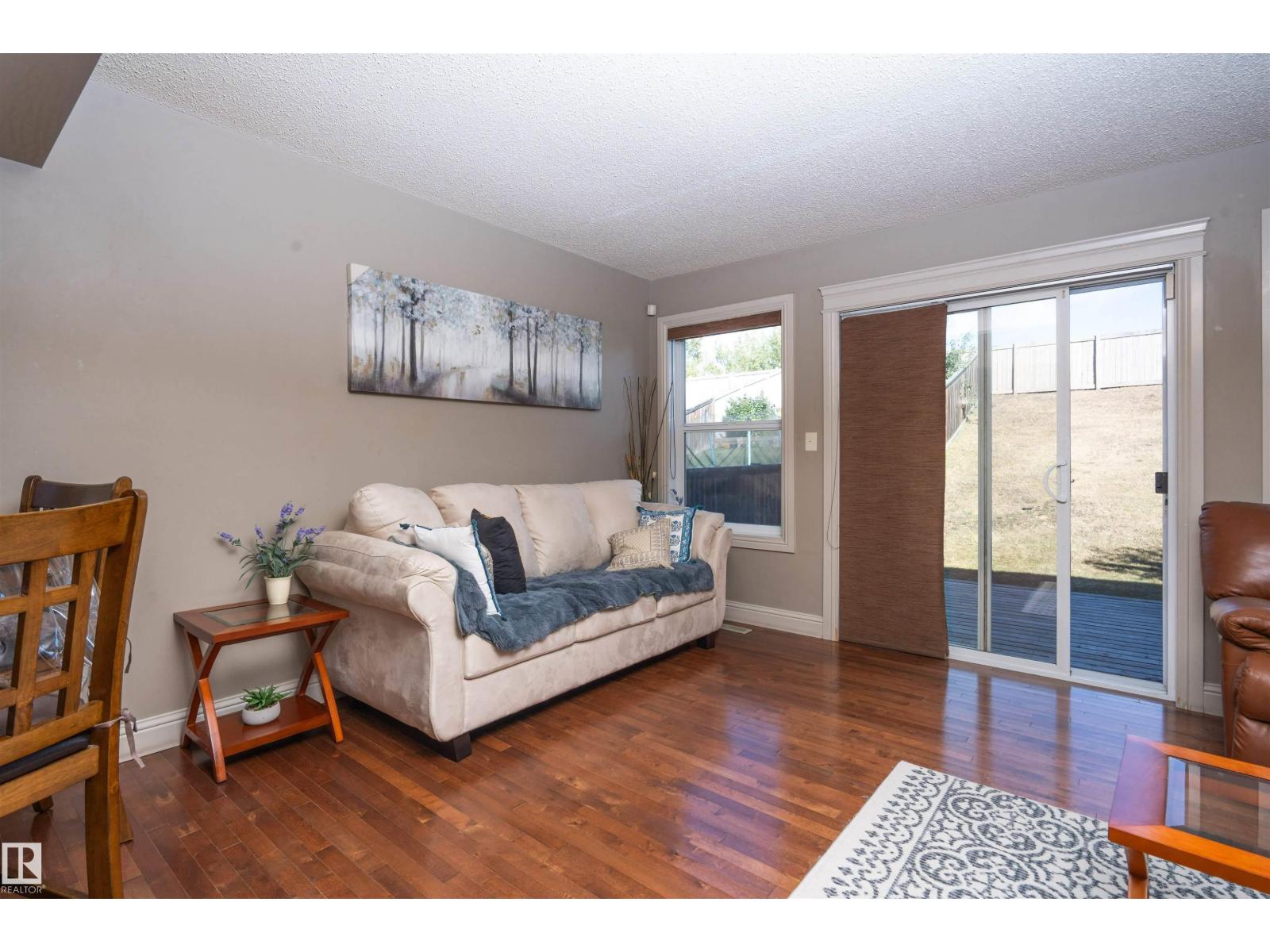 3533 11 St Nw, Edmonton, Alberta  T6T 0J7 - Photo 5 - E4459139