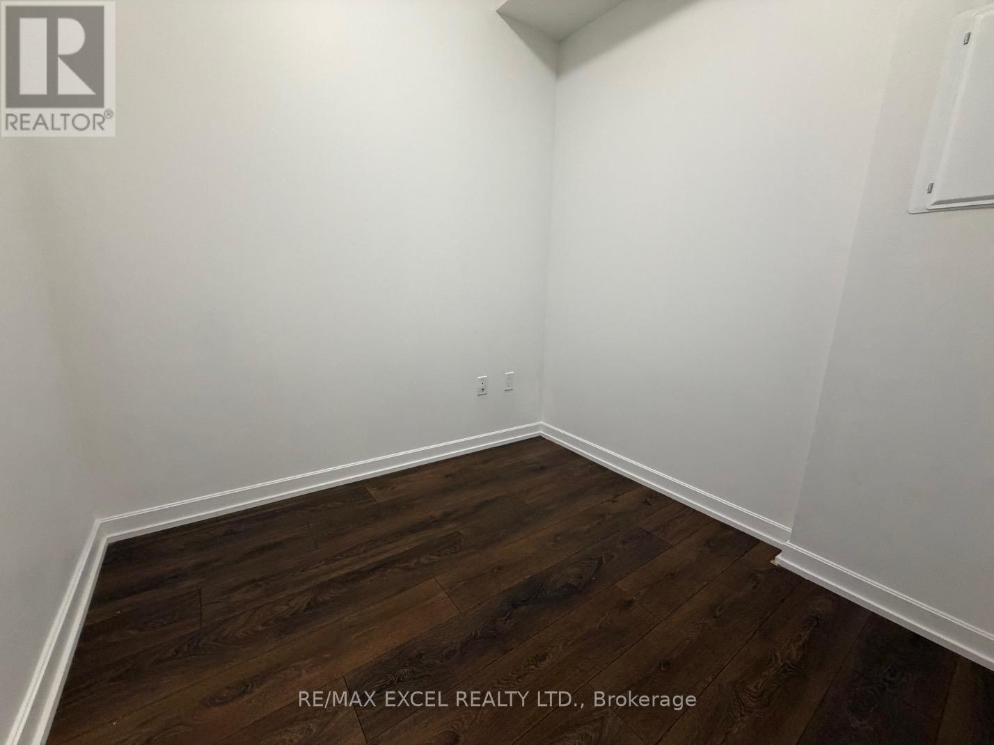 219 - 52 Forest Manor Road, Toronto, Ontario  M2J 0E2 - Photo 4 - C12420001