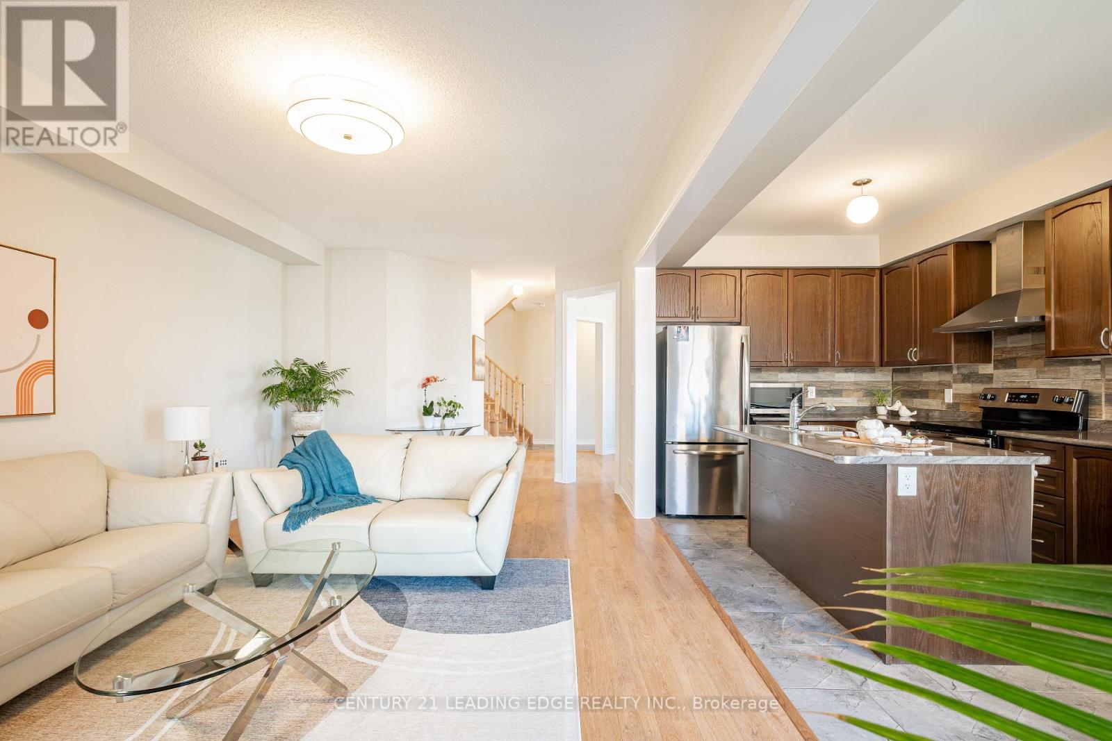 80 Wagner Crescent, Essa, Ontario  L0M 1B6 - Photo 14 - N12422550