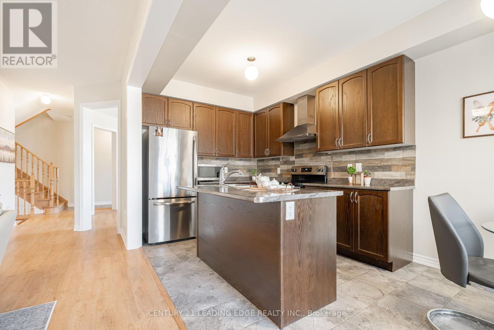 80 Wagner Crescent, Essa, Ontario  L0M 1B6 - Photo 16 - N12422550