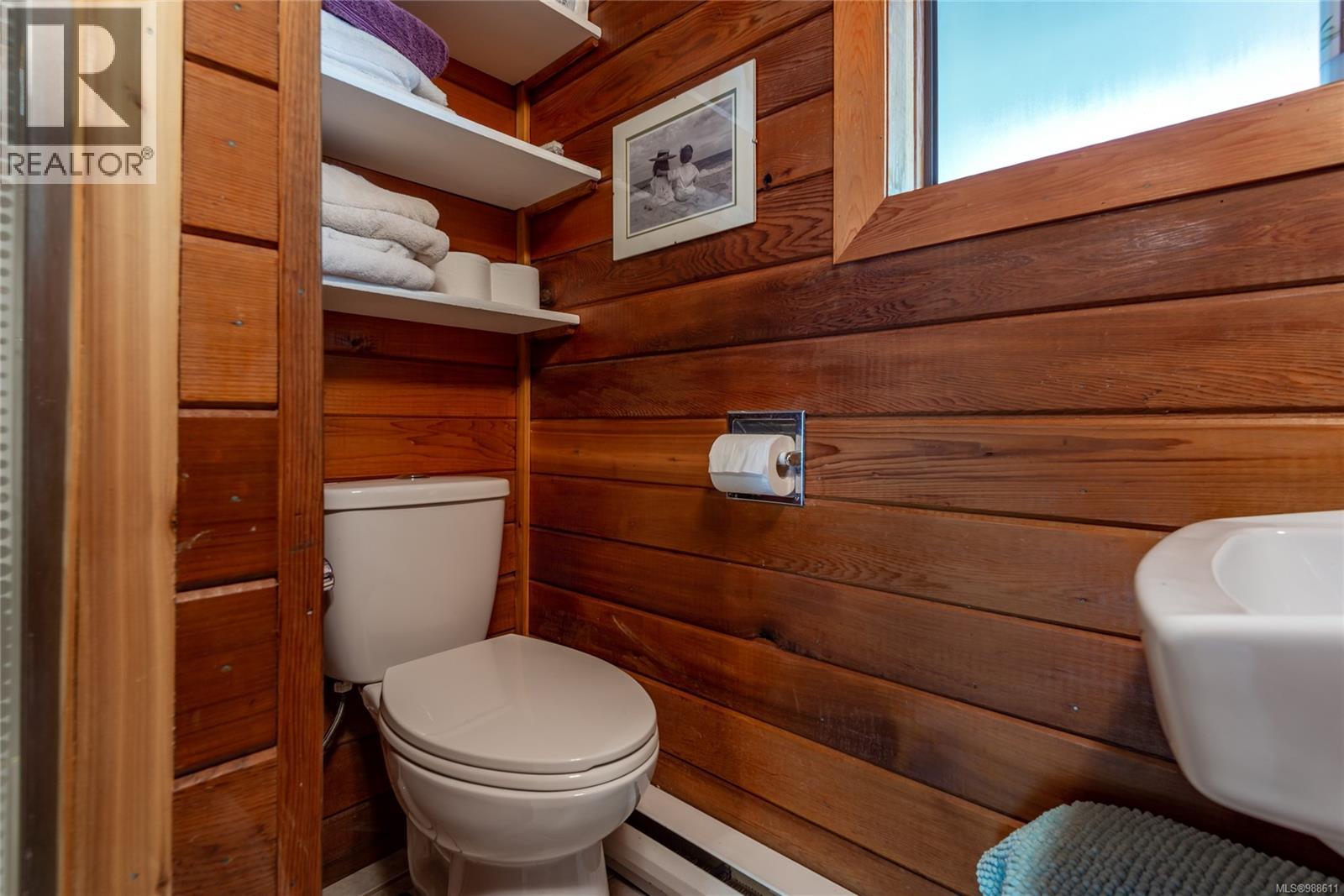 1301 Sayward Rd, Sayward, British Columbia  V0P 1R0 - Photo 11 - 988611