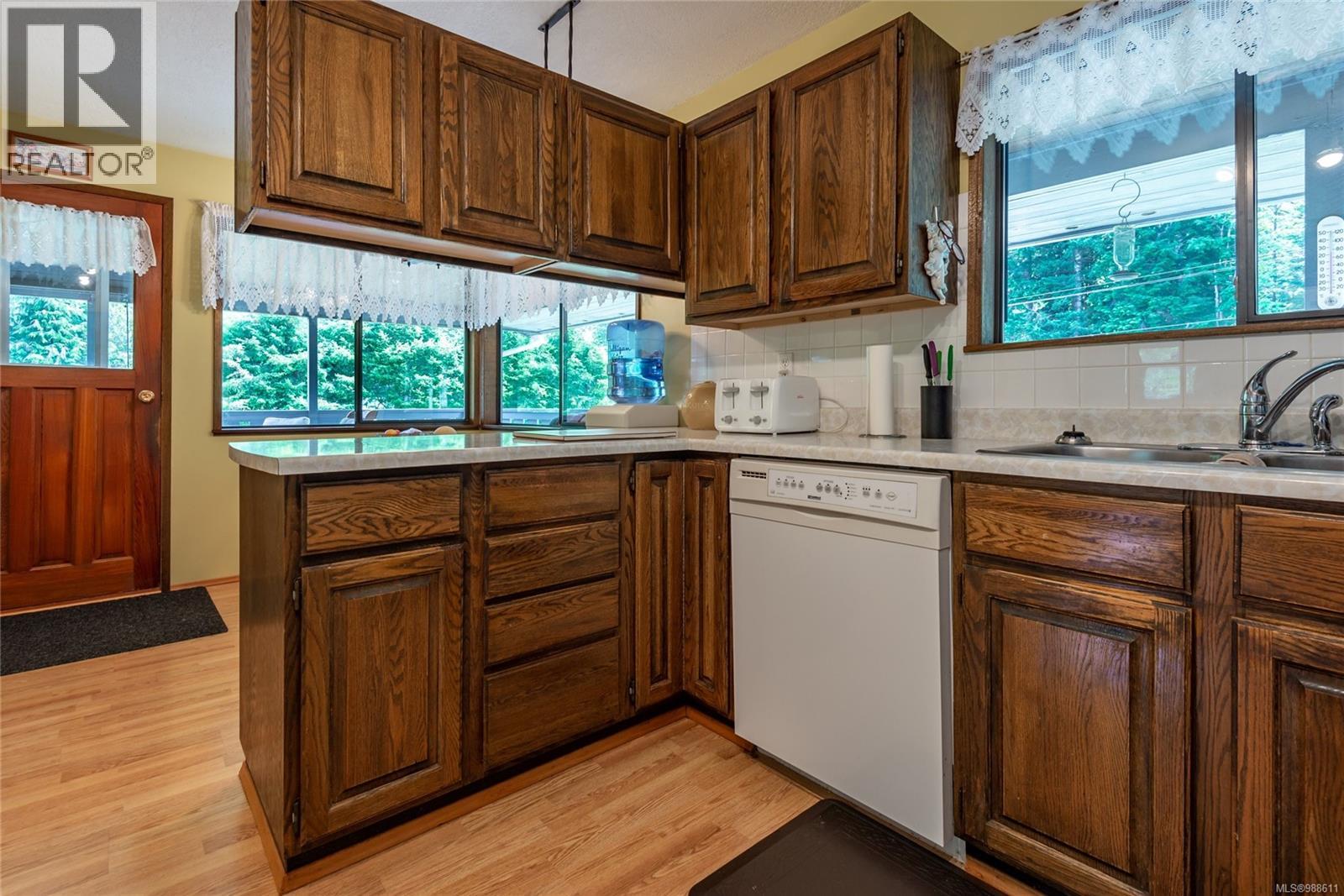1301 Sayward Rd, Sayward, British Columbia  V0P 1R0 - Photo 22 - 988611