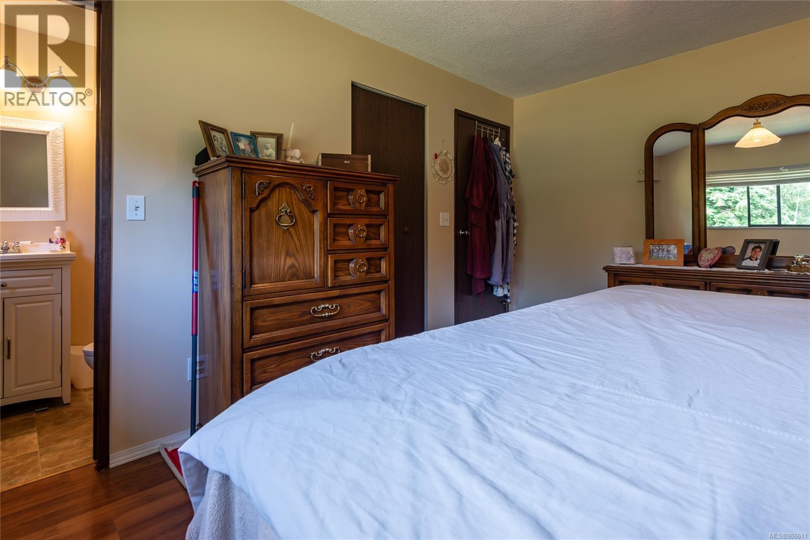 1301 Sayward Rd, Sayward, British Columbia  V0P 1R0 - Photo 32 - 988611