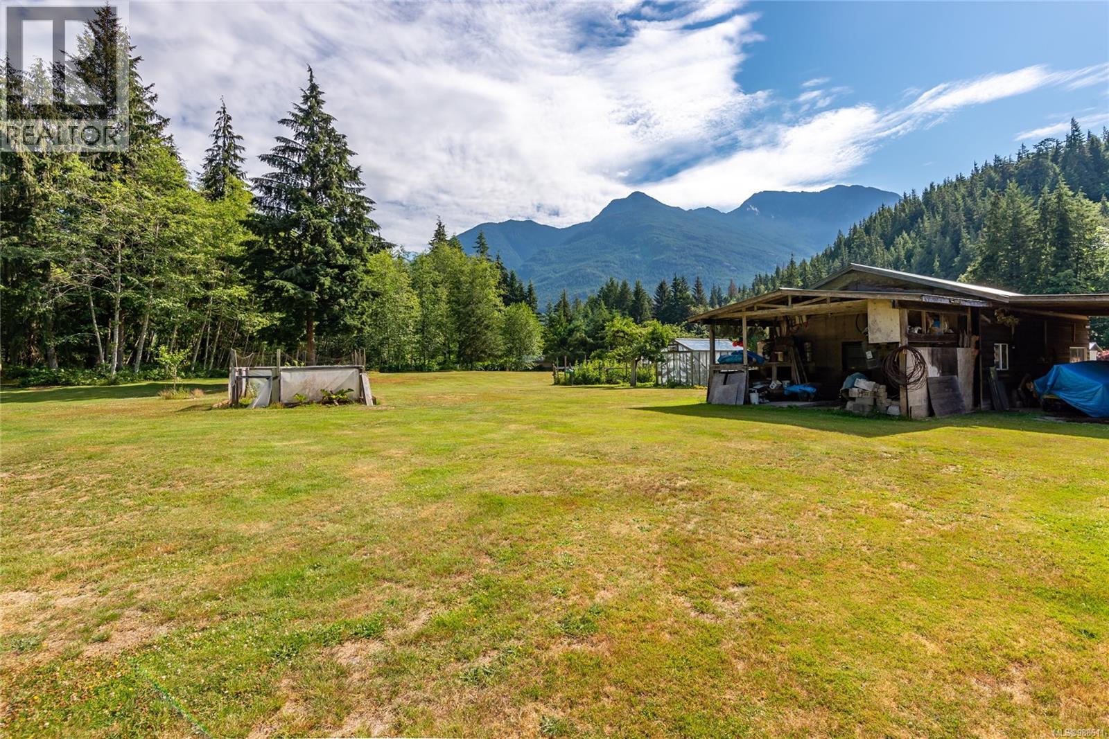 1301 Sayward Rd, Sayward, British Columbia  V0P 1R0 - Photo 61 - 988611