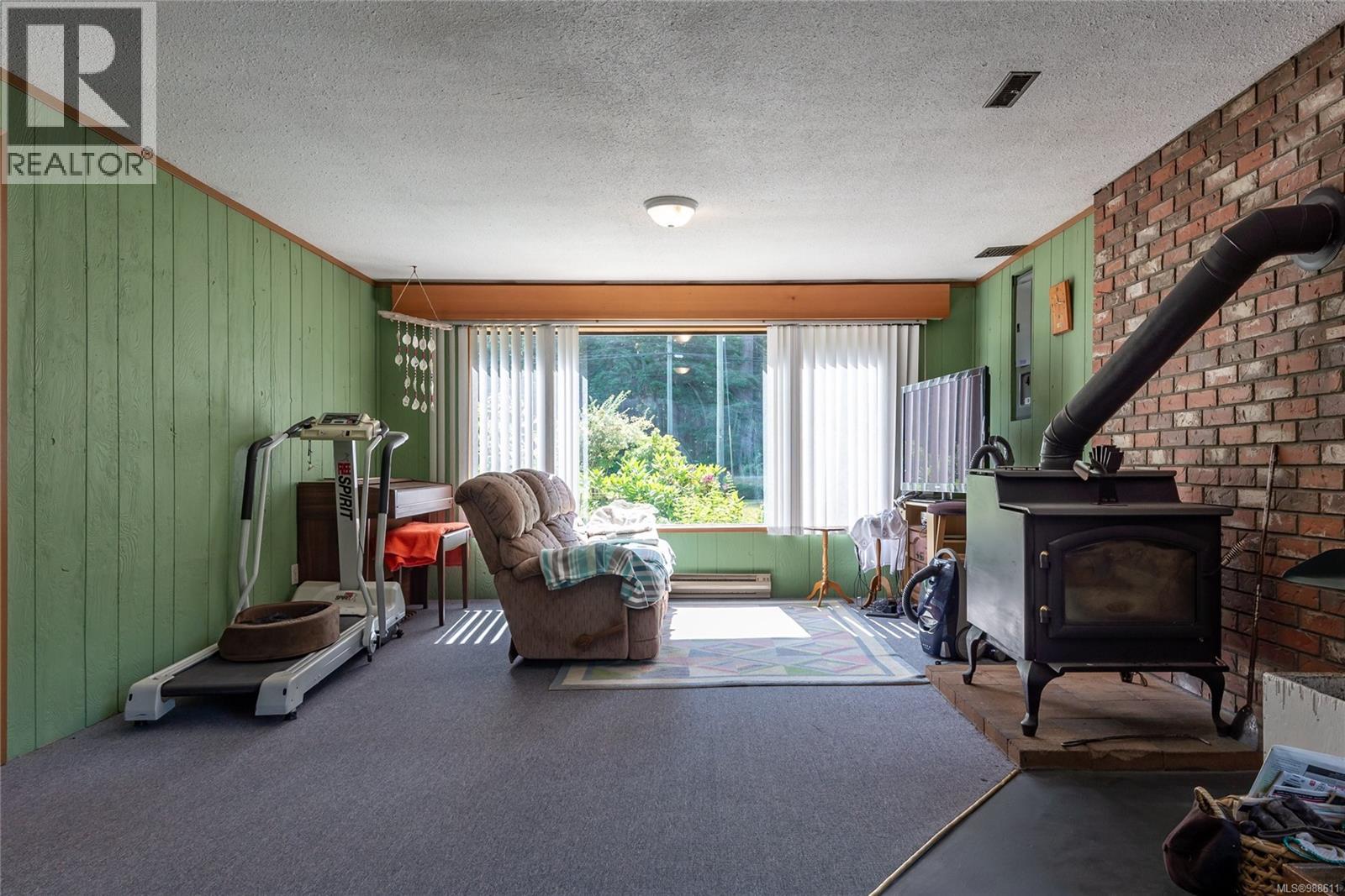 1301 Sayward Rd, Sayward, British Columbia  V0P 1R0 - Photo 6 - 988611
