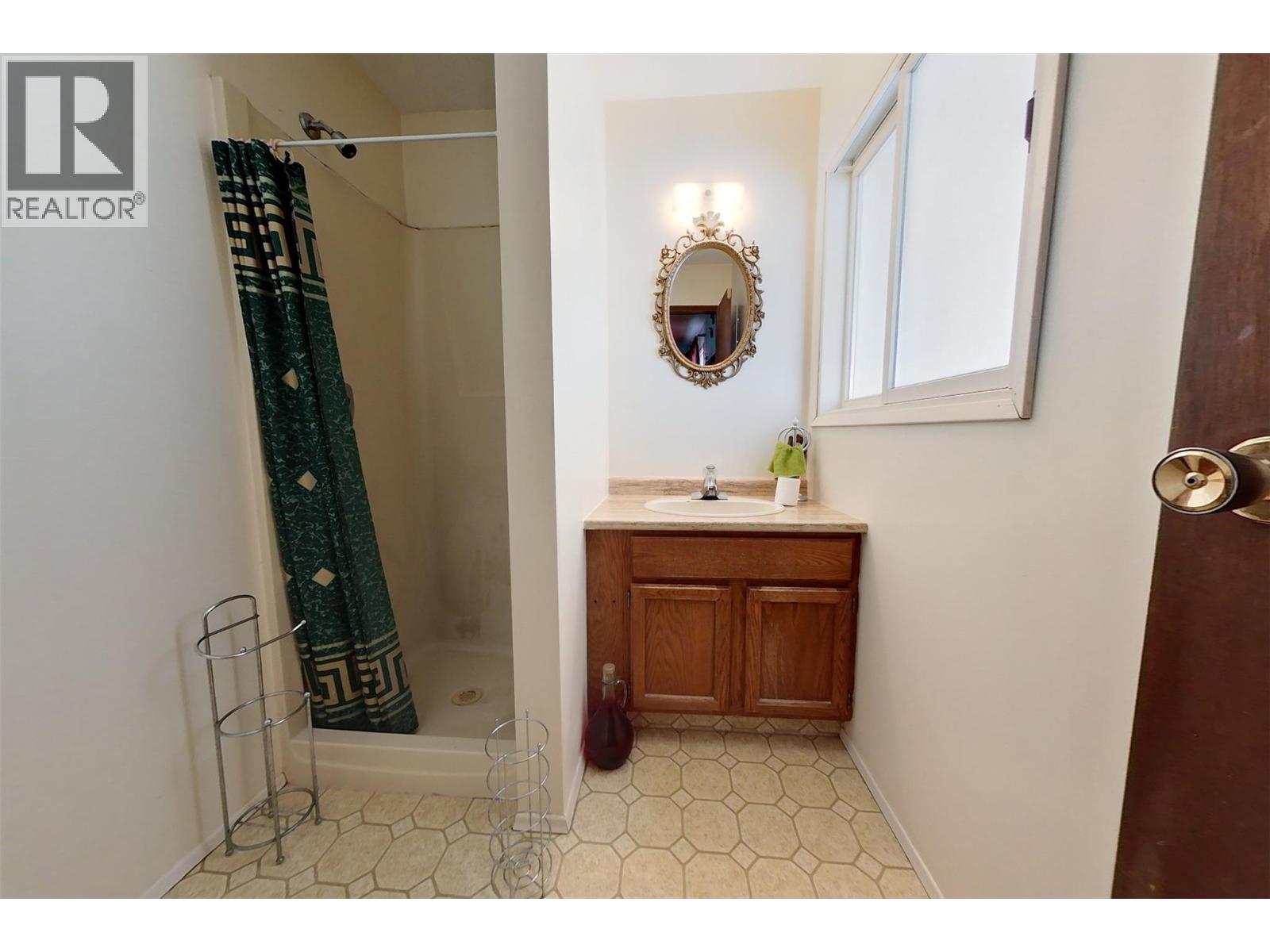 189 310th Avenue, Marysville, British Columbia  V1A 3K2 - Photo 8 - 10363348