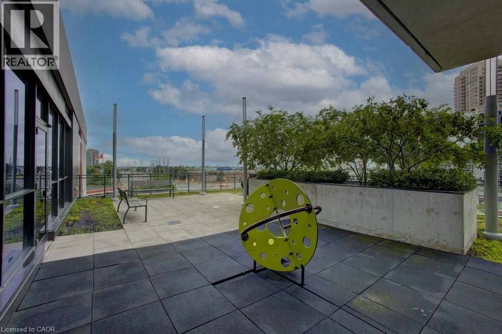 75 Eglinton Avenue W Unit# 1601, Mississauga, Ontario  L5R 0E5 - Photo 27 - 40772287