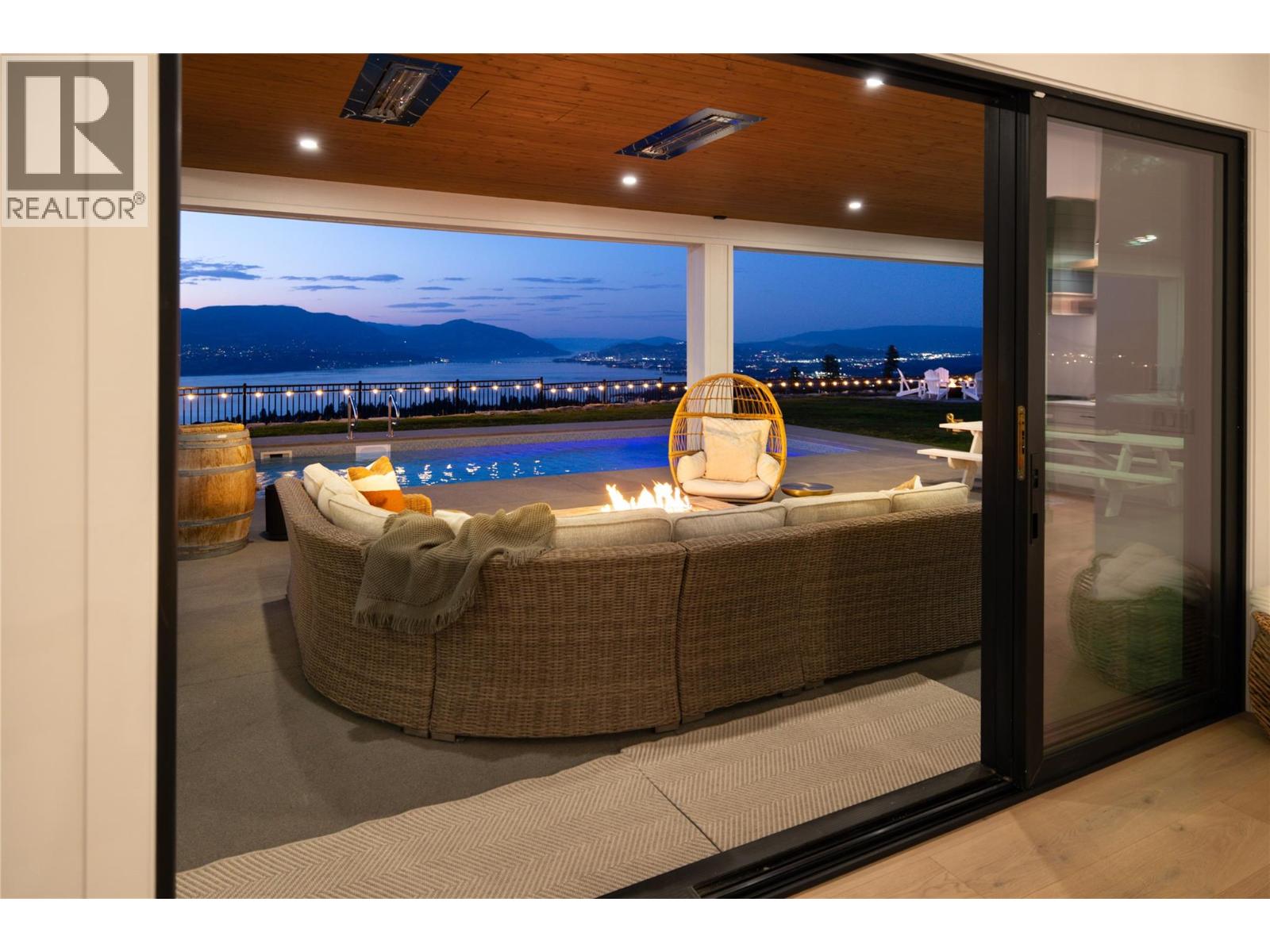 5635 UPPER MISSION Court Kelowna Photo 45