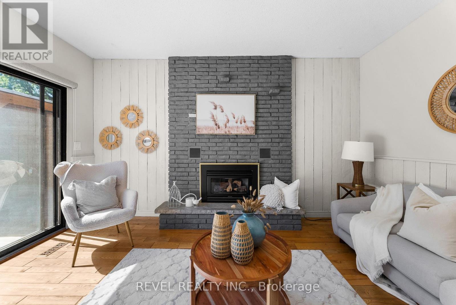 205 Ontario Street E, Whitby, Ontario  L1N 6L8 - Photo 12 - E12422619