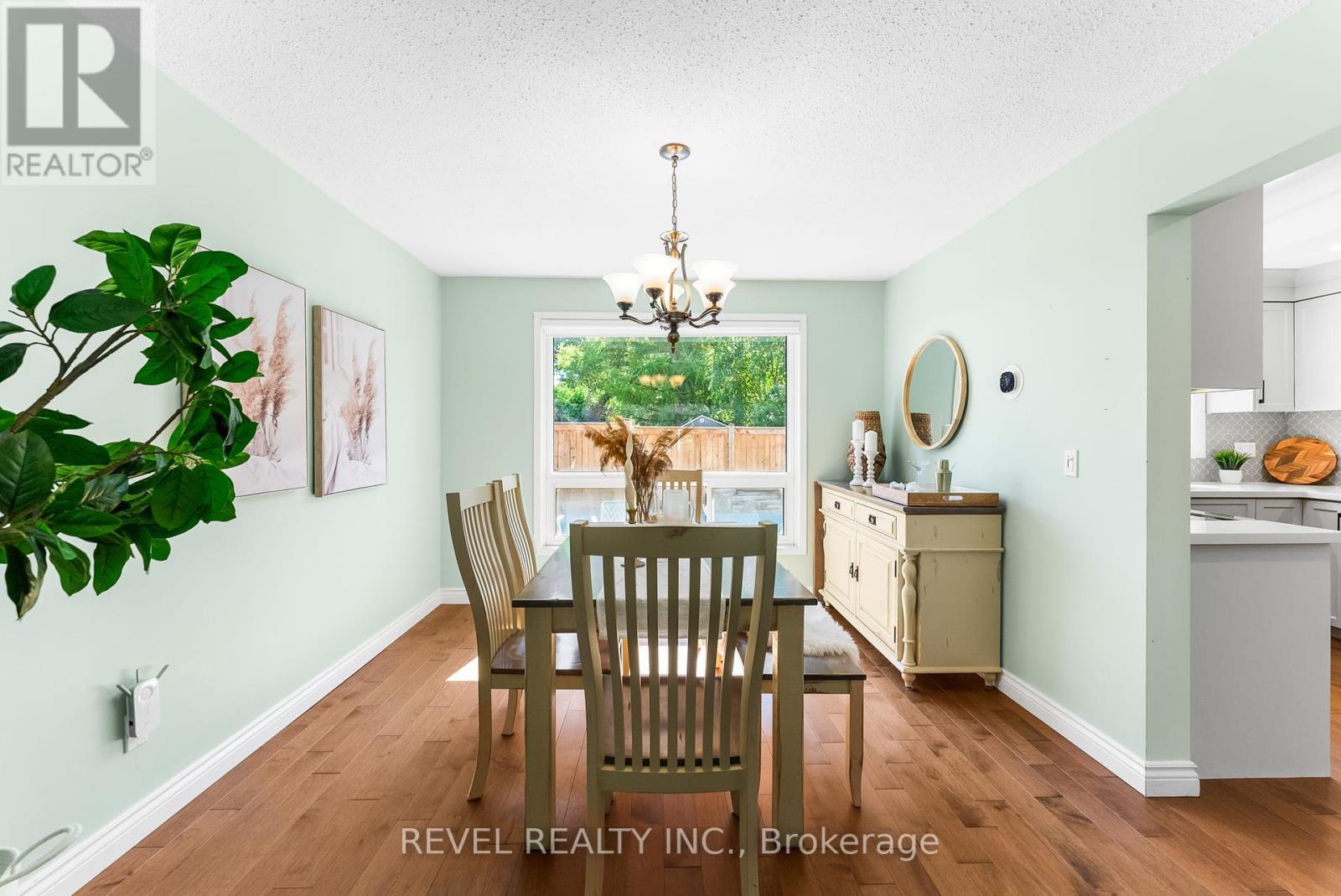 205 Ontario Street E, Whitby, Ontario  L1N 6L8 - Photo 7 - E12422619