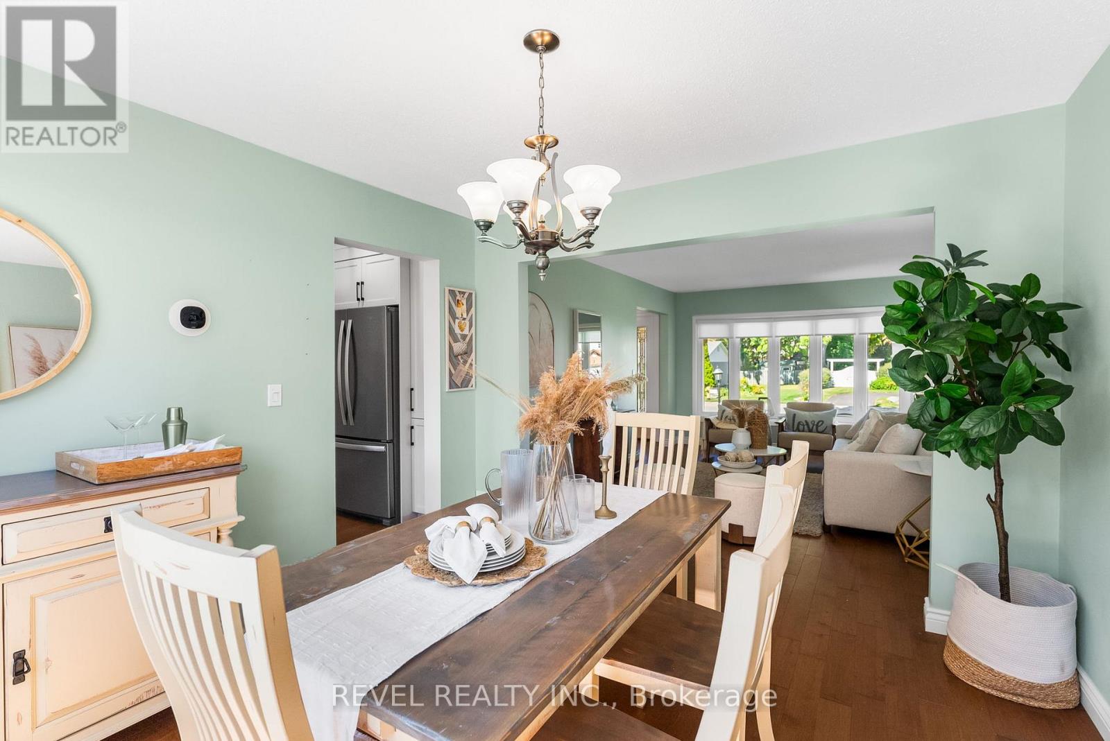 205 Ontario Street E, Whitby, Ontario  L1N 6L8 - Photo 8 - E12422619