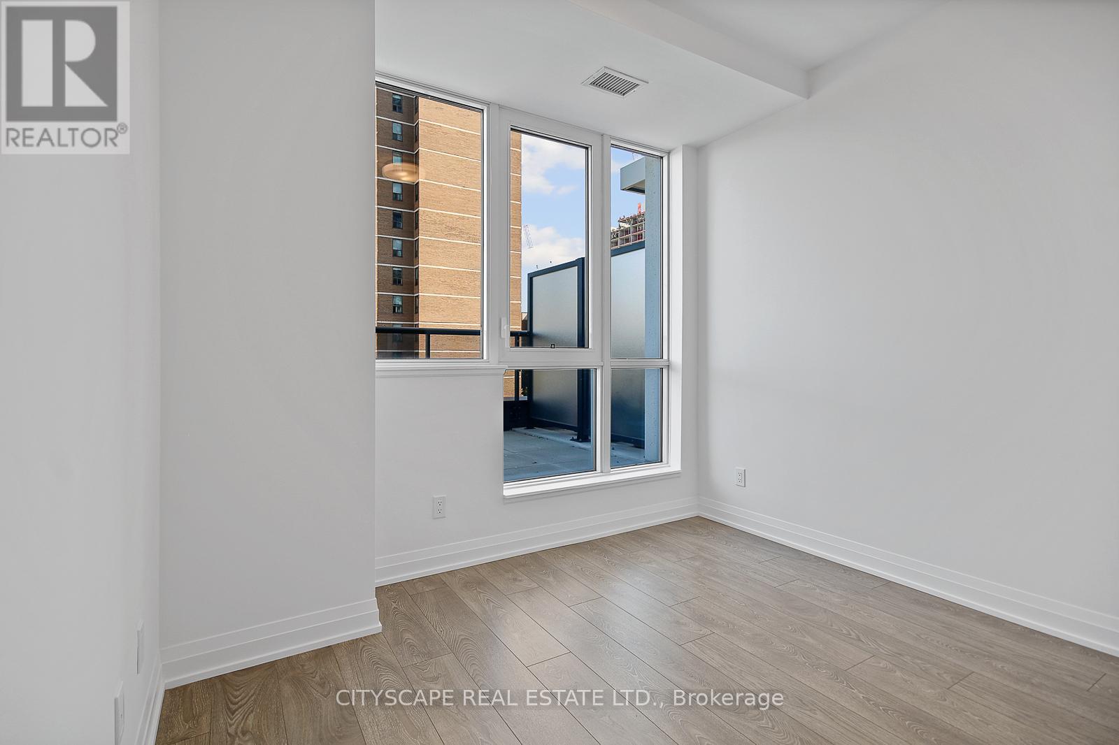 506-T - 286 Main Street, Toronto, Ontario  M4C 0B3 - Photo 13 - E12418316