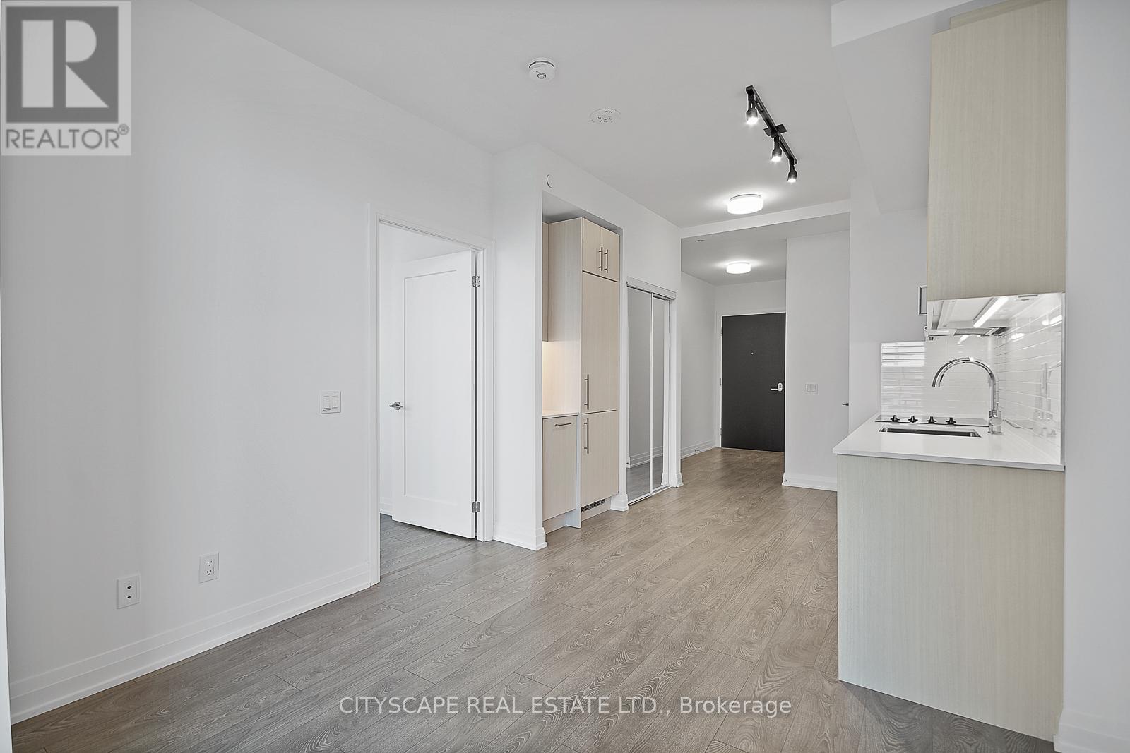506-T - 286 Main Street, Toronto, Ontario  M4C 0B3 - Photo 11 - E12418316