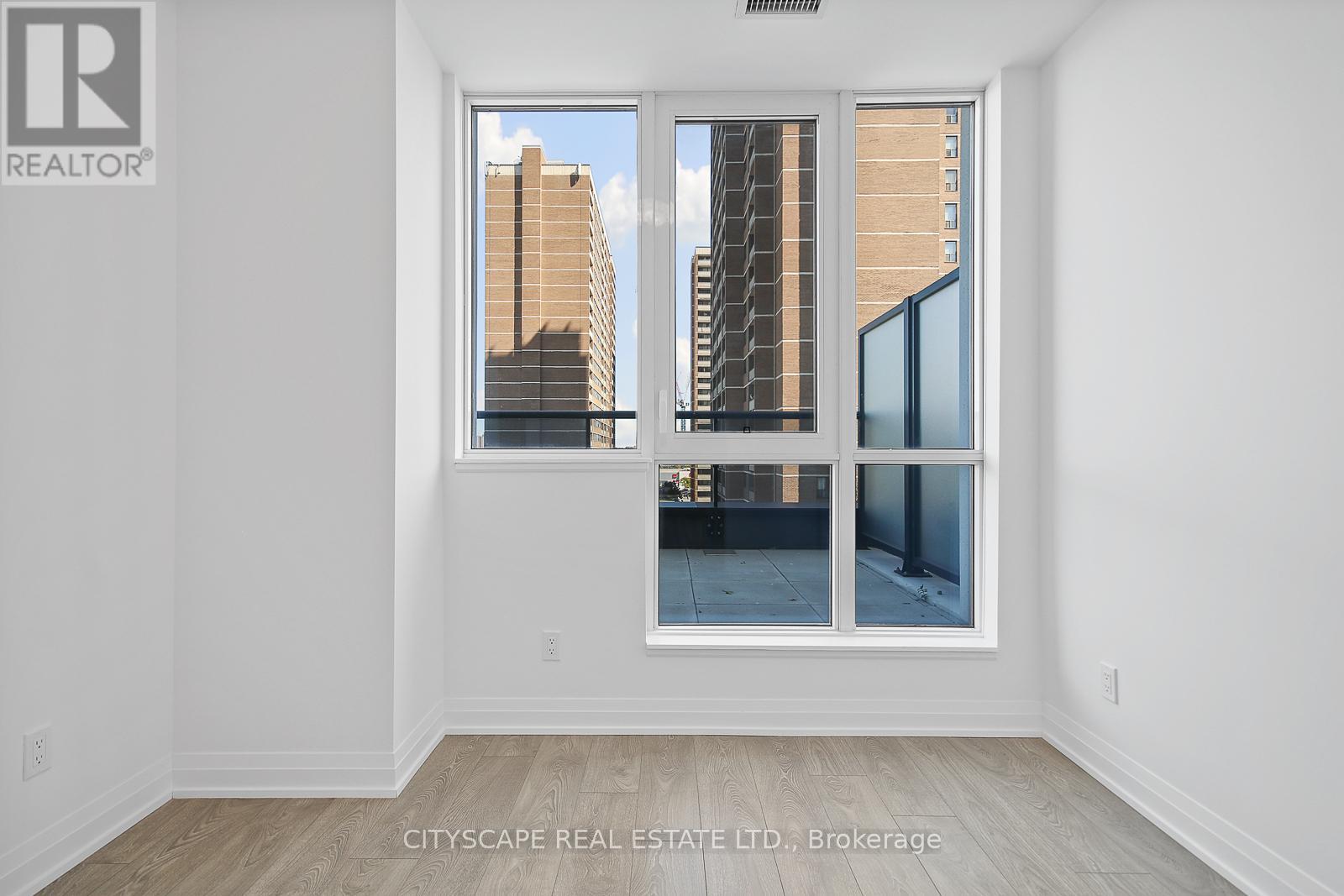 506-T - 286 Main Street, Toronto, Ontario  M4C 0B3 - Photo 15 - E12418316