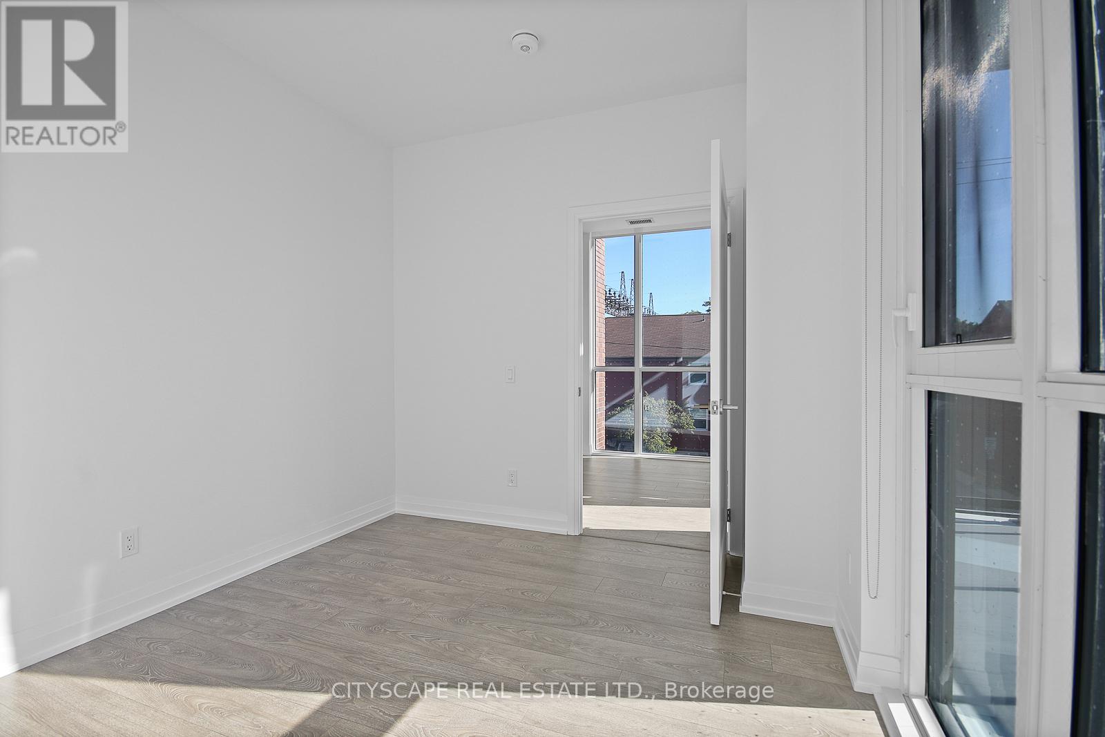 213 - 286 Main Street, Toronto, Ontario  M4C 0B3 - Photo 21 - E12420759