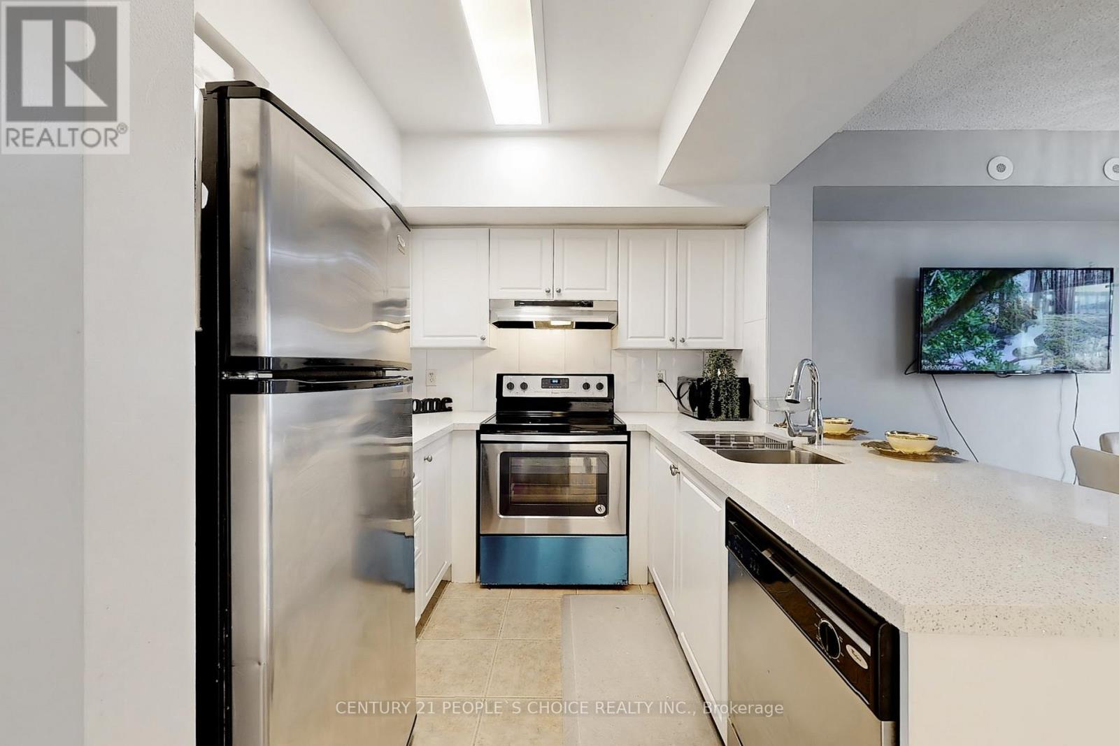 1028 - 3045 Finch Avenue W, Toronto (Humbermede), Ontario  M9M 0A5 - Photo 10 - W12422567