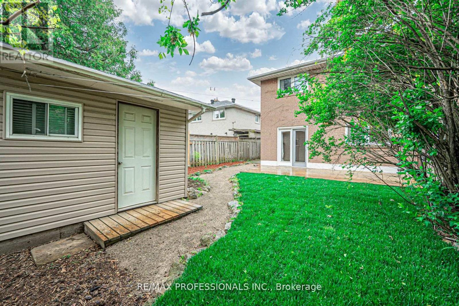 1784 Sandgate Crescent, Mississauga, Ontario  L5J 2E8 - Photo 37 - W12422573