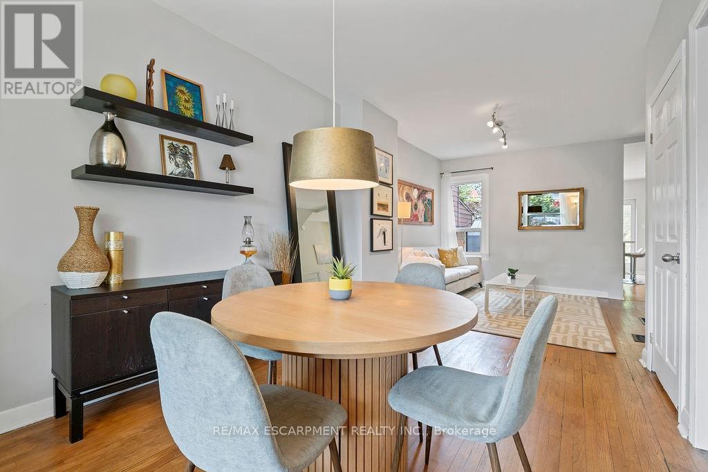 406 Margueretta Street, Toronto, Ontario  M6H 3S5 - Photo 7 - W12422583