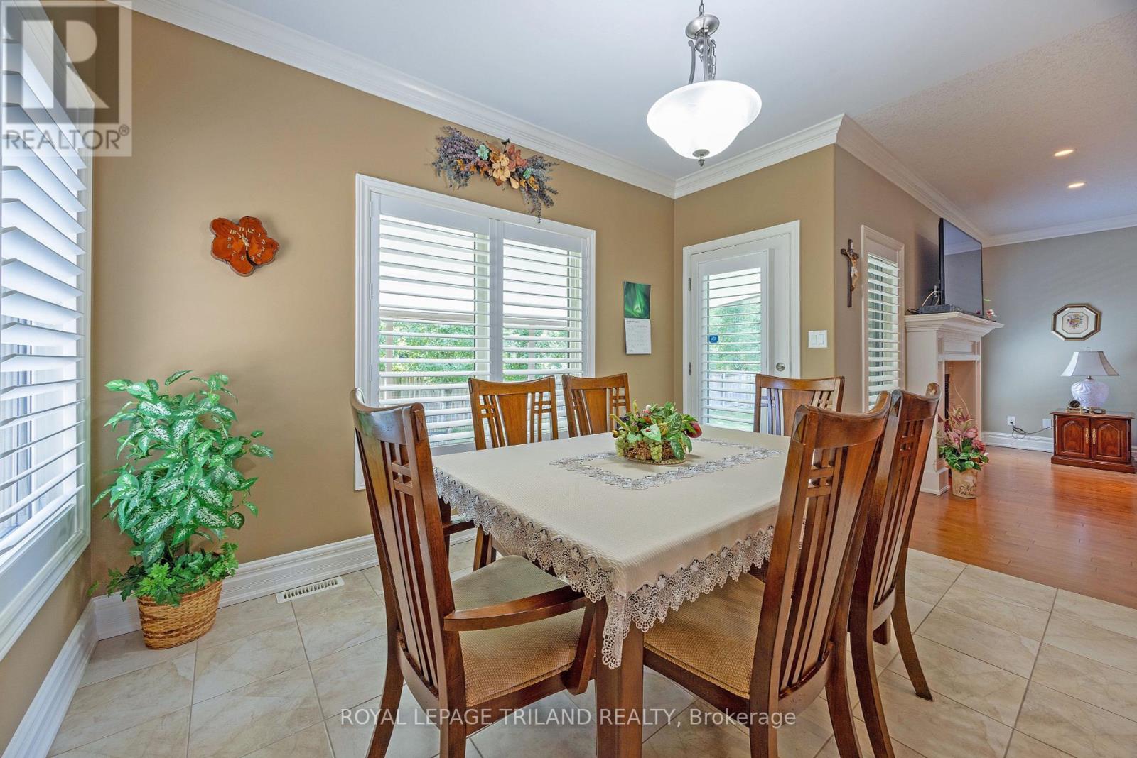 2285 Lilac Avenue, London South, Ontario  N6K 5E1 - Photo 17 - X12422612