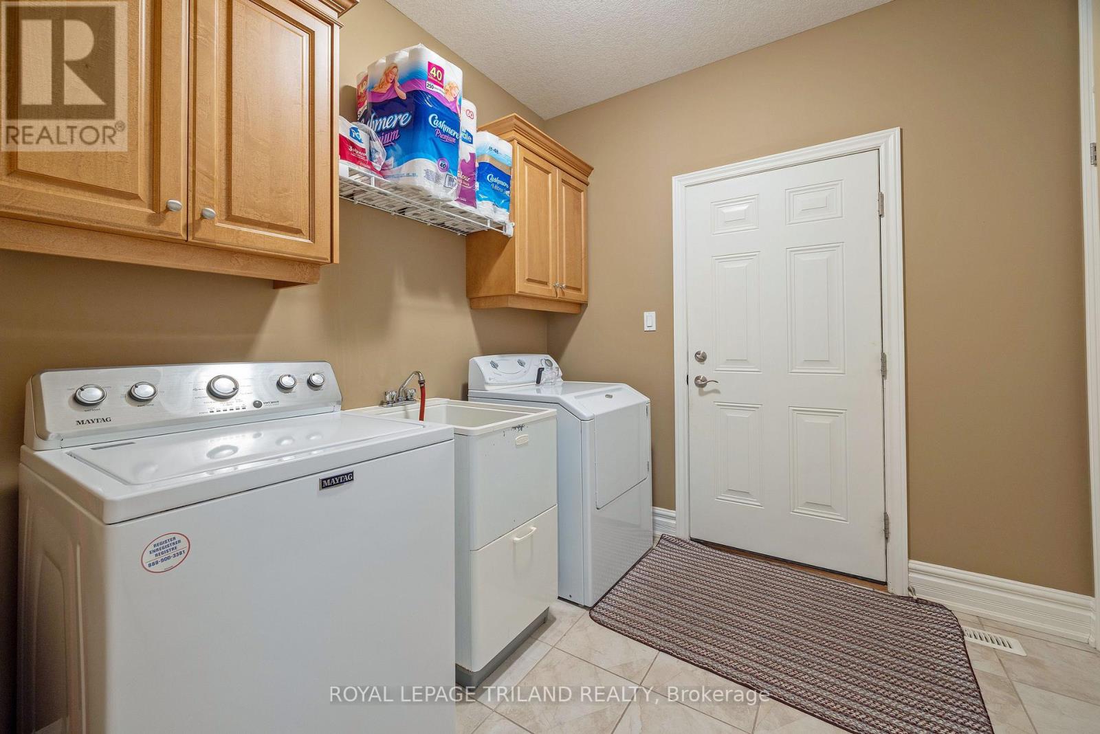 2285 Lilac Avenue, London South, Ontario  N6K 5E1 - Photo 22 - X12422612