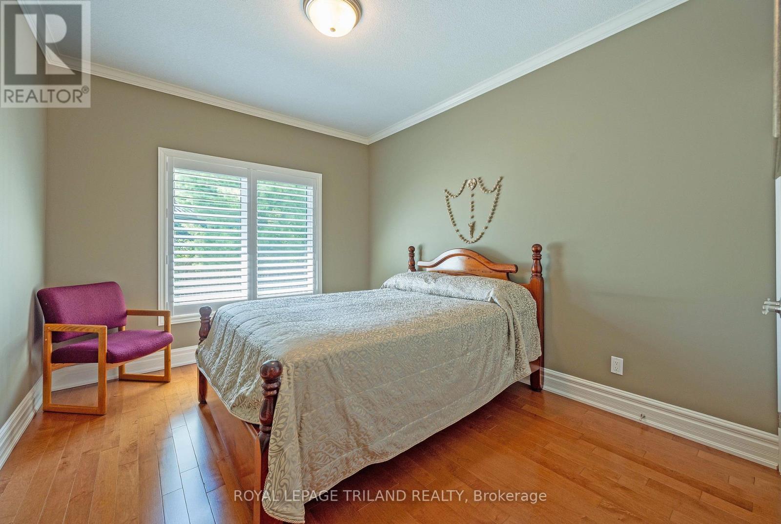 2285 Lilac Avenue, London South, Ontario  N6K 5E1 - Photo 27 - X12422612