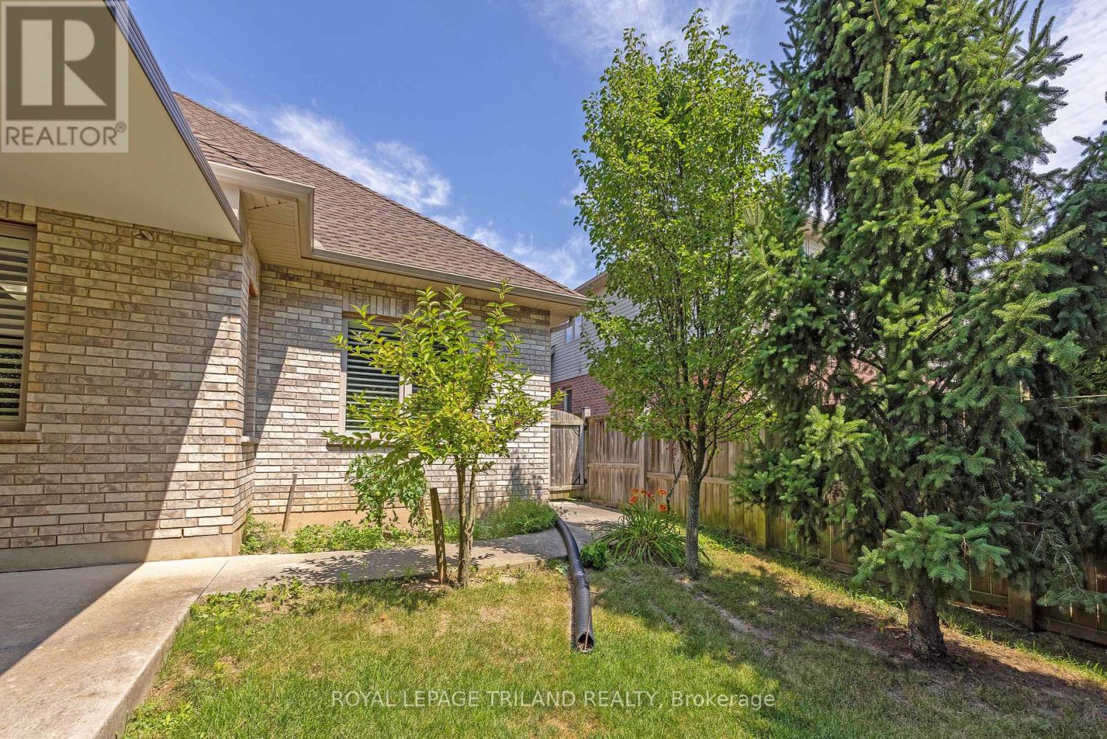 2285 Lilac Avenue, London South, Ontario  N6K 5E1 - Photo 36 - X12422612