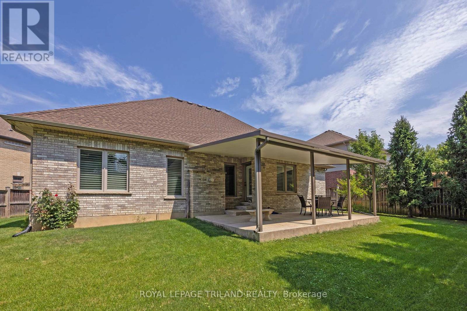2285 Lilac Avenue, London South, Ontario  N6K 5E1 - Photo 38 - X12422612