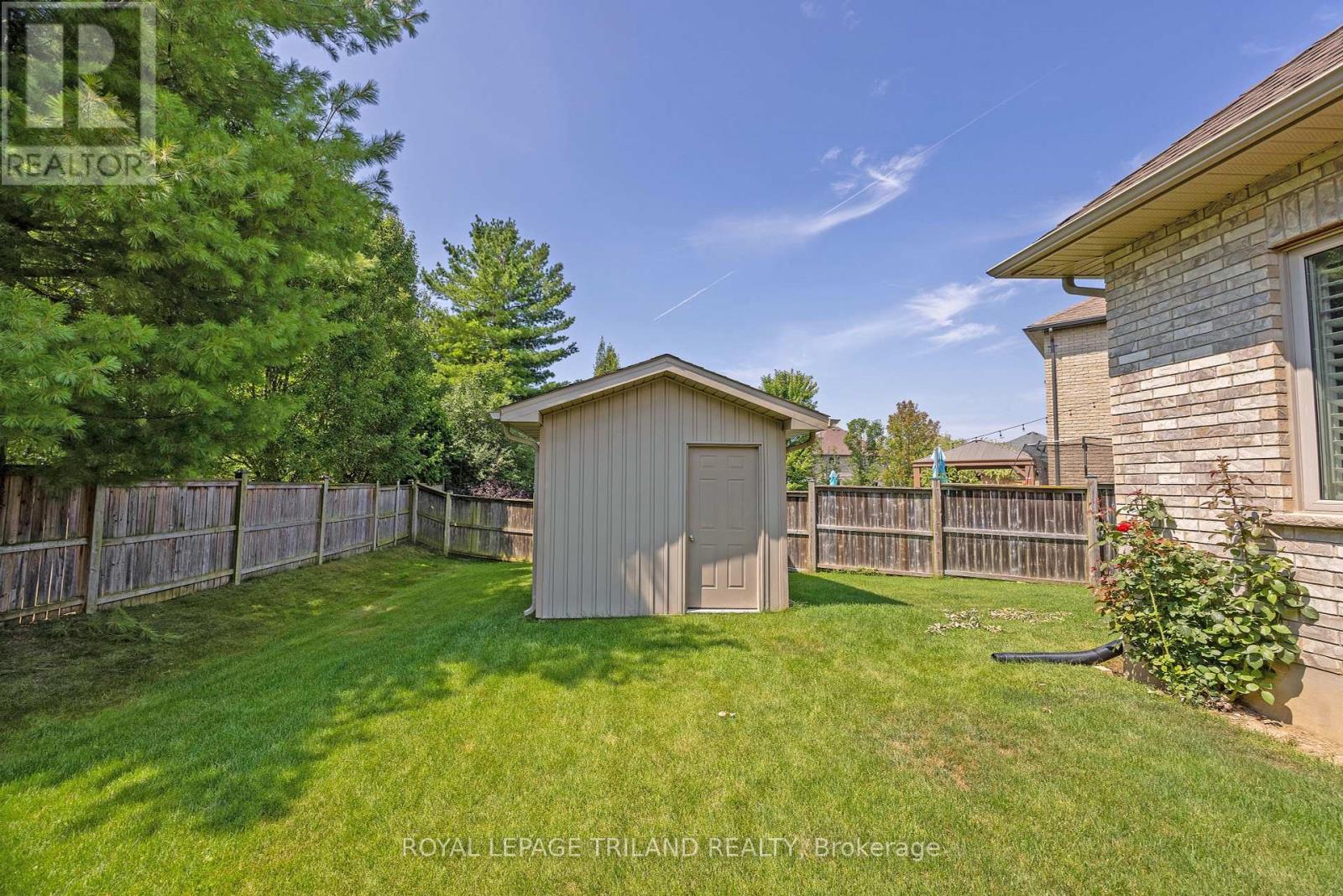 2285 Lilac Avenue, London South, Ontario  N6K 5E1 - Photo 40 - X12422612