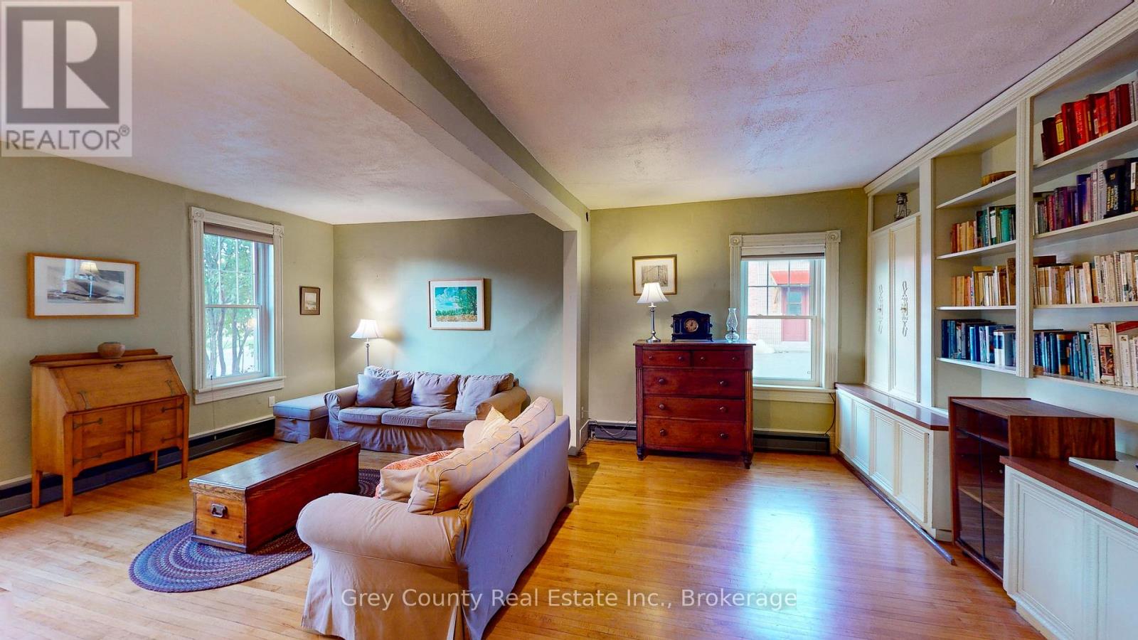 29 Main Street E, Grey Highlands, Ontario  N0C 1H0 - Photo 14 - X12422585