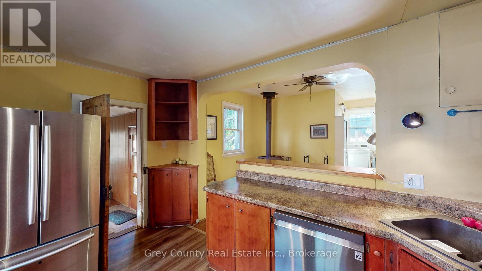 29 Main Street E, Grey Highlands, Ontario  N0C 1H0 - Photo 19 - X12422585