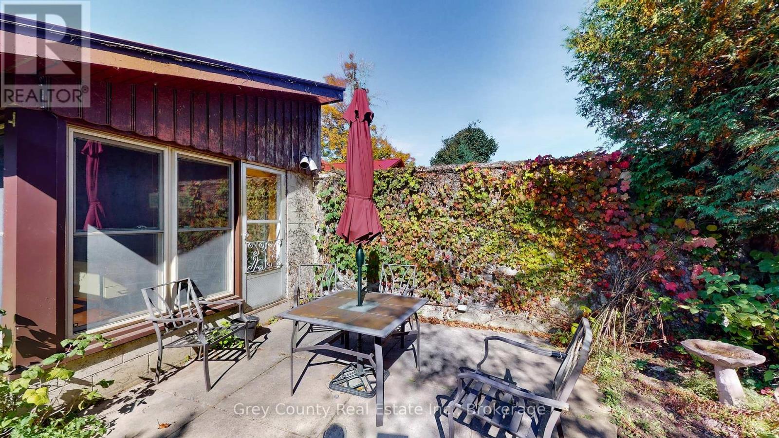 29 Main Street E, Grey Highlands, Ontario  N0C 1H0 - Photo 36 - X12422585