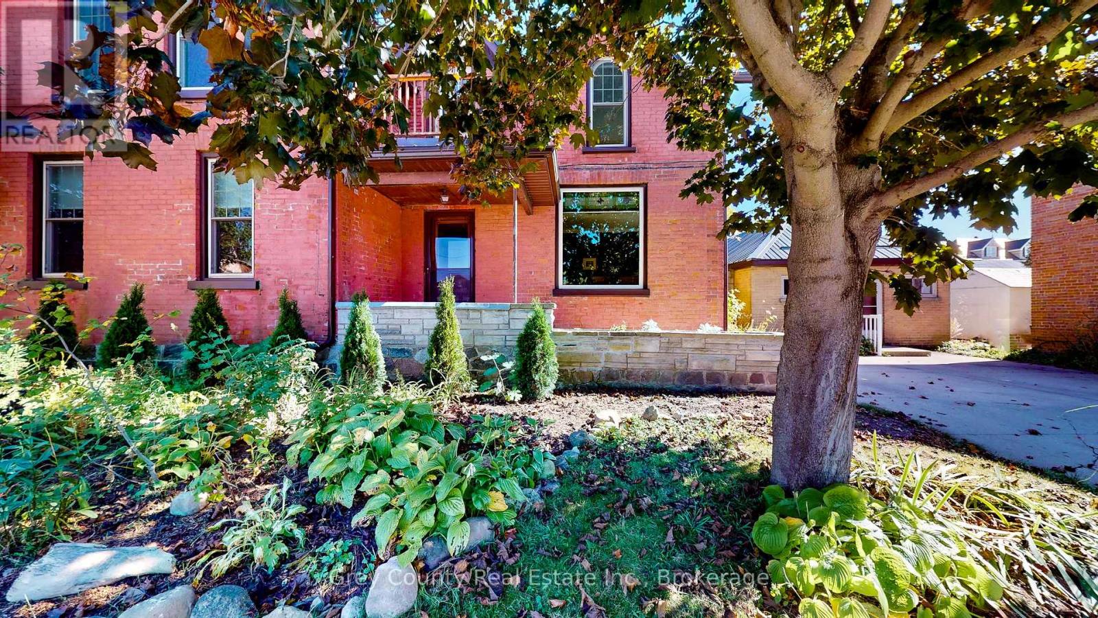29 Main Street E, Grey Highlands, Ontario  N0C 1H0 - Photo 4 - X12422585