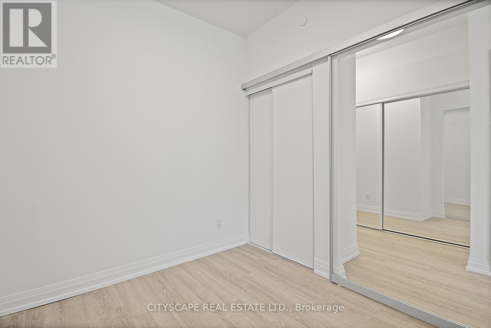 309 - 286 Main Street, Toronto, Ontario  M4C 0B3 - Photo 8 - E12422570