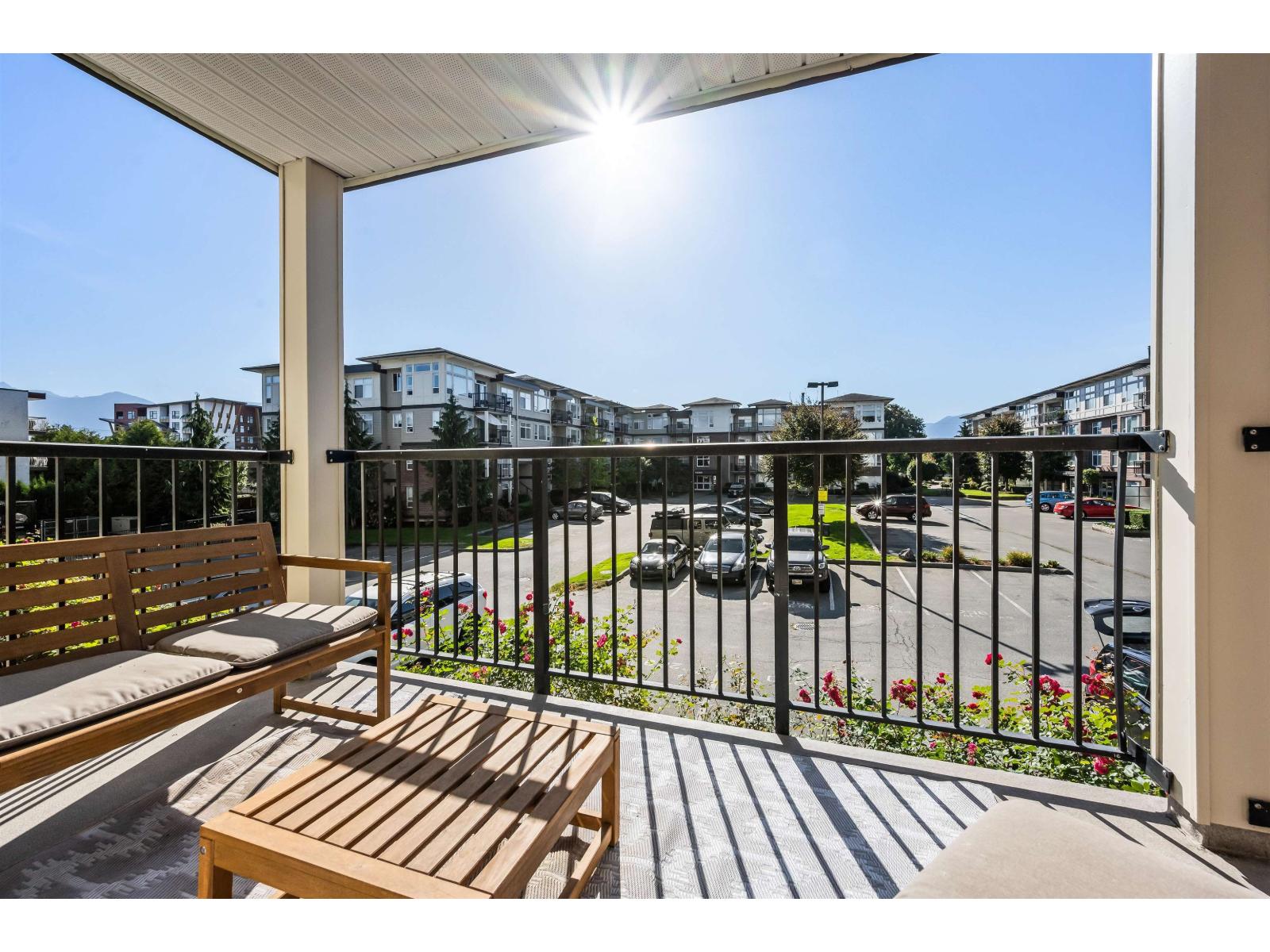 217 46150 Bole Avenue, Chilliwack Proper East, Chilliwack, British Columbia  V2P 0B7 - Photo 3 - R3051422