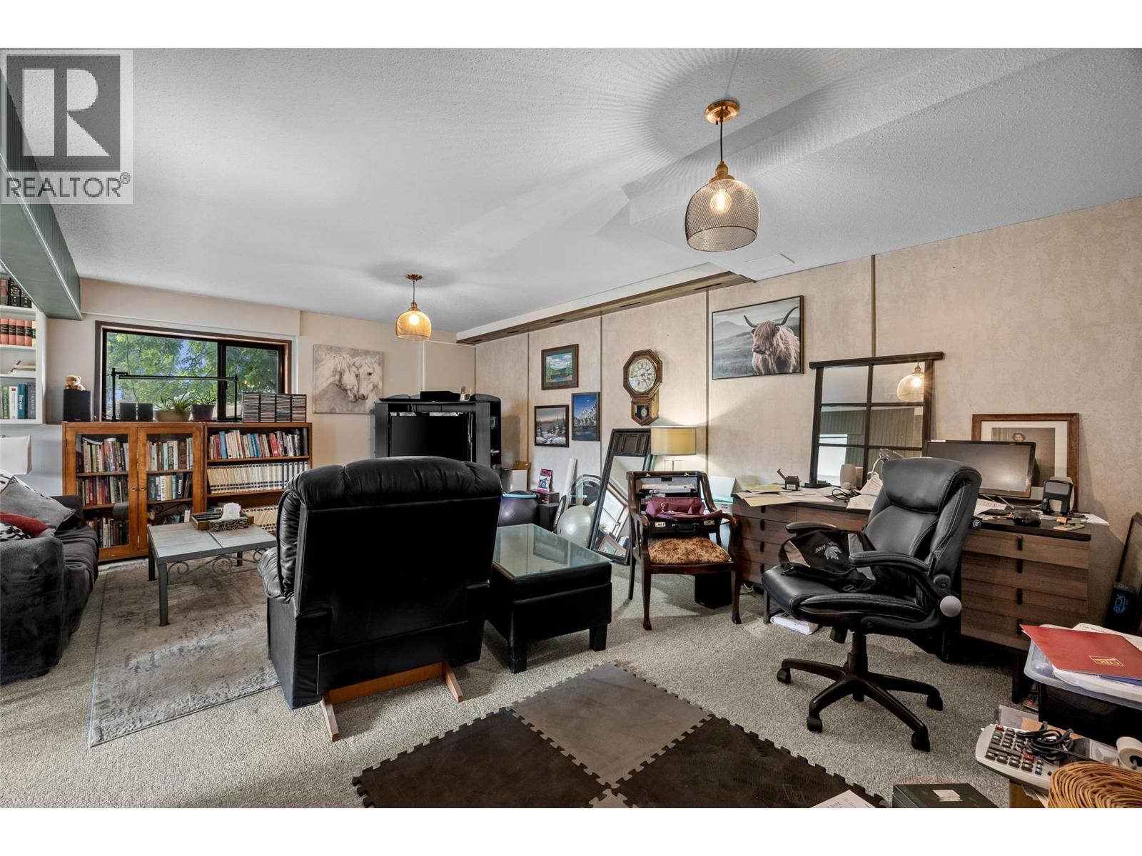 3119 Shuswap Road, Kamloops, British Columbia  V2H 1T1 - Photo 37 - 10363729