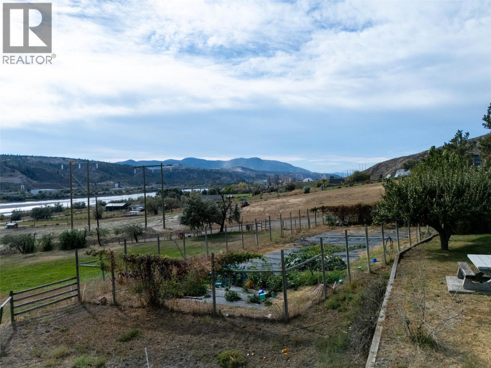 3119 Shuswap Road, Kamloops, British Columbia  V2H 1T1 - Photo 85 - 10363729