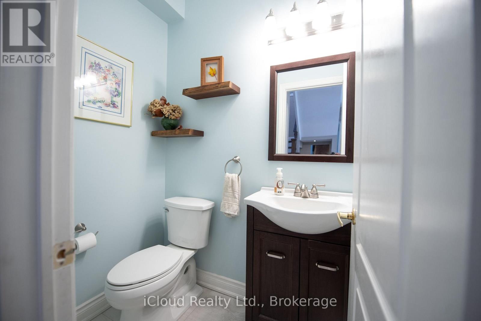 24 Aida Court, Caledon, Ontario  L7E 2G8 - Photo 15 - W12421013