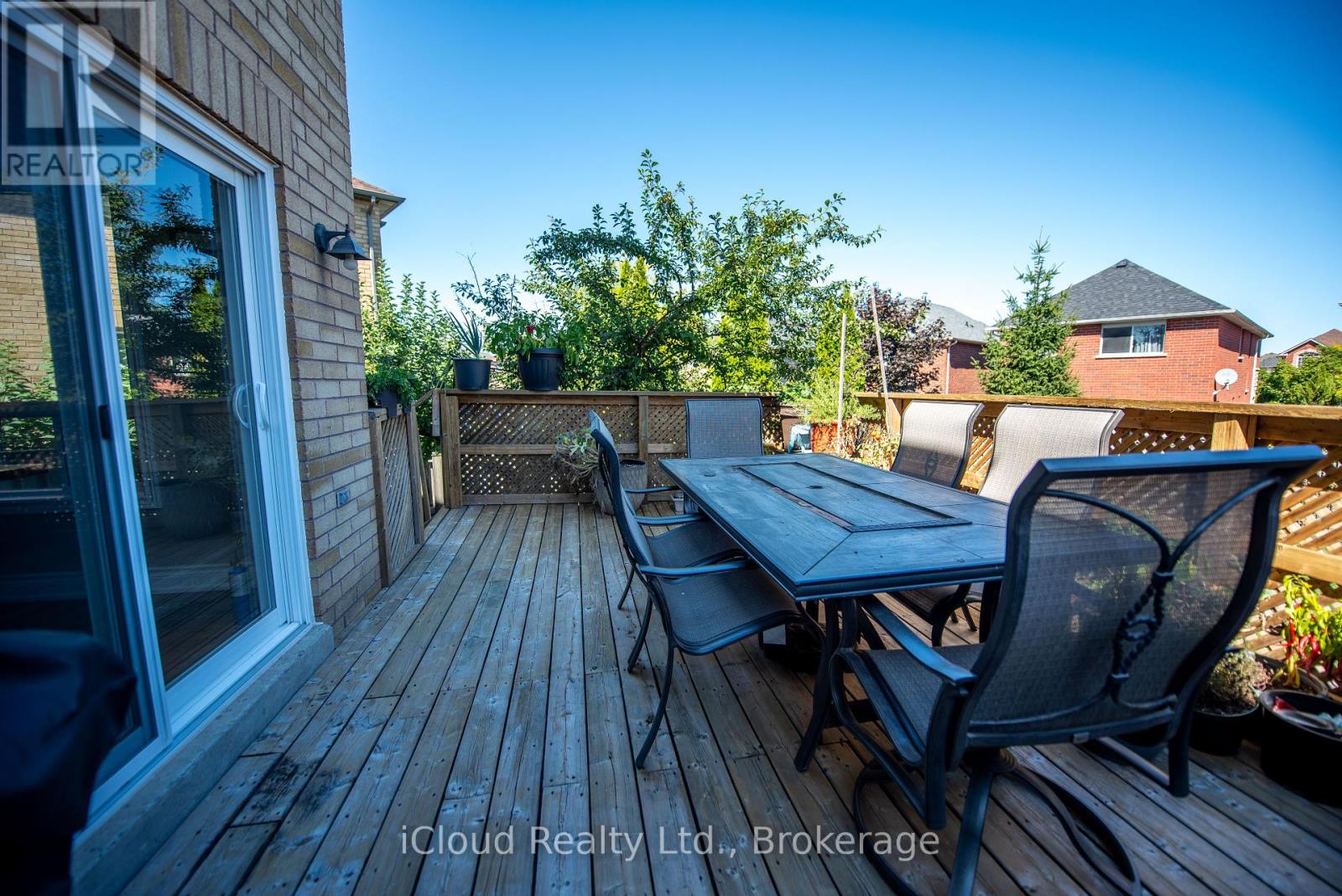24 Aida Court, Caledon, Ontario  L7E 2G8 - Photo 42 - W12421013