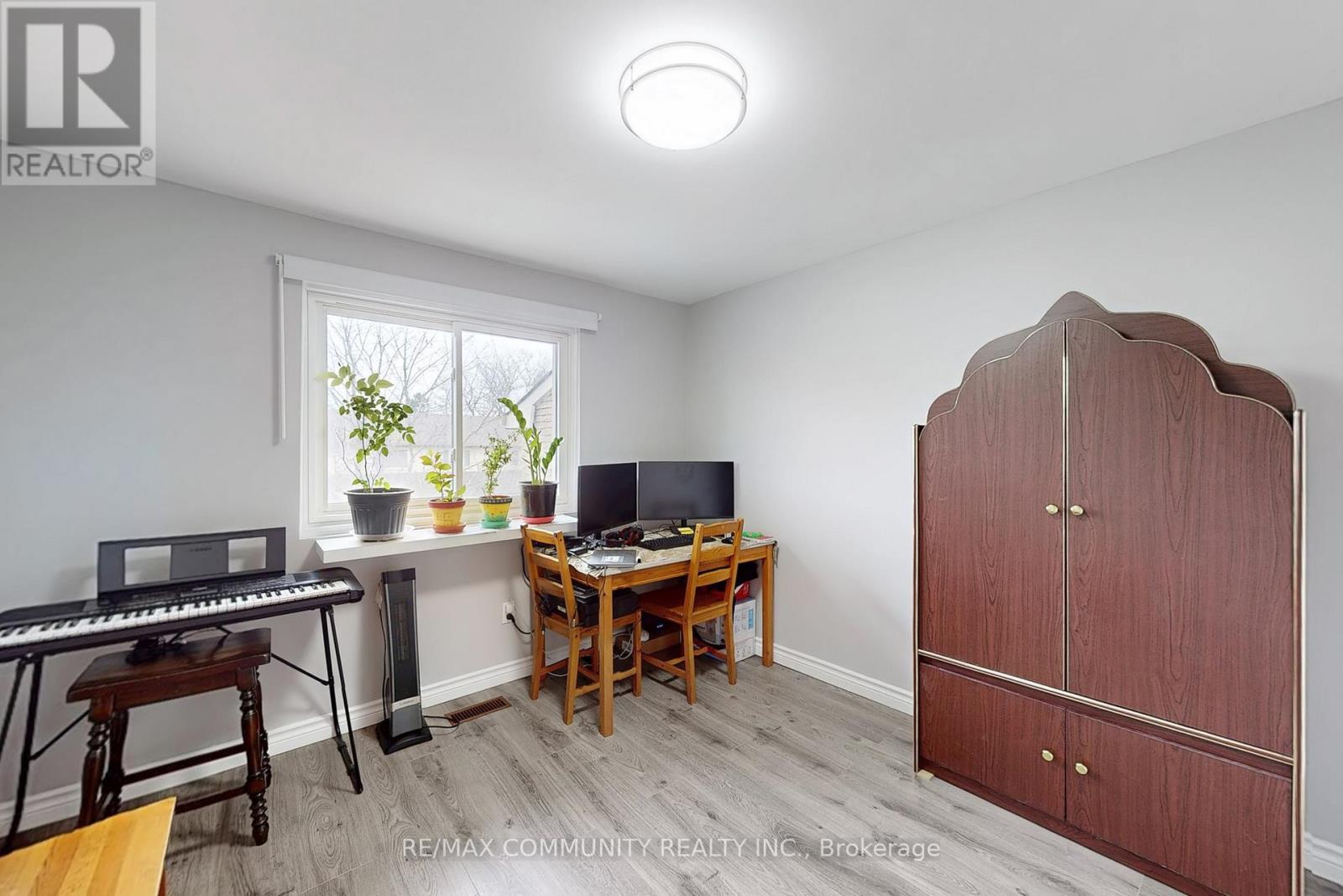 18 Knightsbridge Way, Markham, Ontario  L3P 3W5 - Photo 22 - N12422626